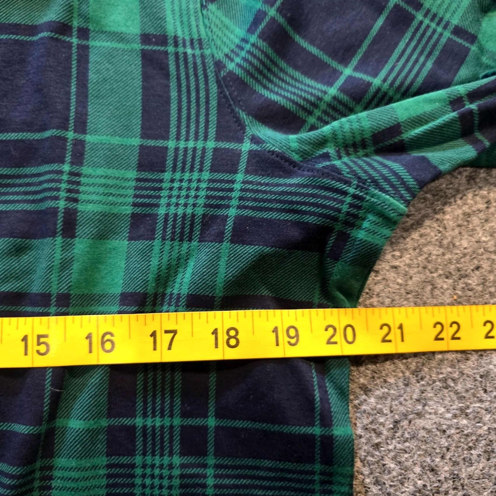 Vintage LL Bean Top Womens Large Petite Green Plaid Tartan Blackwatch Turtleneck Casual Size L / US 10 / IT 46 - 5 Thumbnail