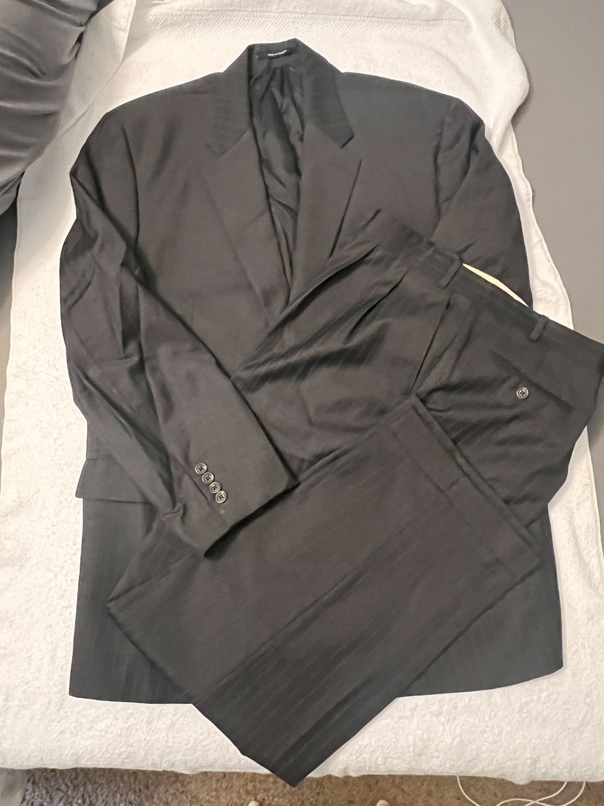 Chaps Ralph Lauren RALPH LAUREN CHAPS 2 PC SUIT- GREY PINSTRIPES- VINTAGE Size 44L - 1 Thumbnail