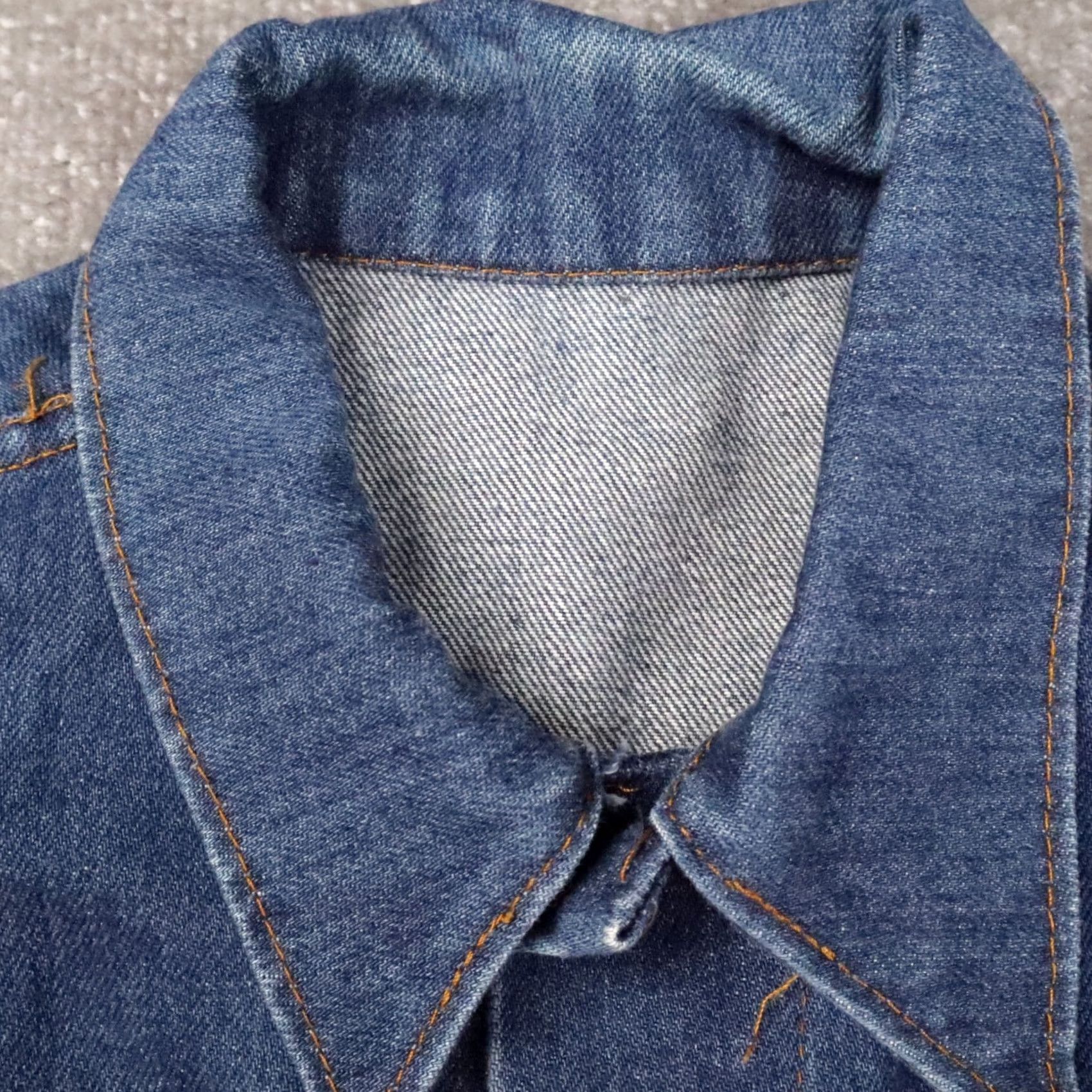 Denime VINTAGE Blue Denim Trucker Jacket Mens Large Solid Button Dark Wash Cotton Size US L / EU 52-54 / 3 - 4 Thumbnail
