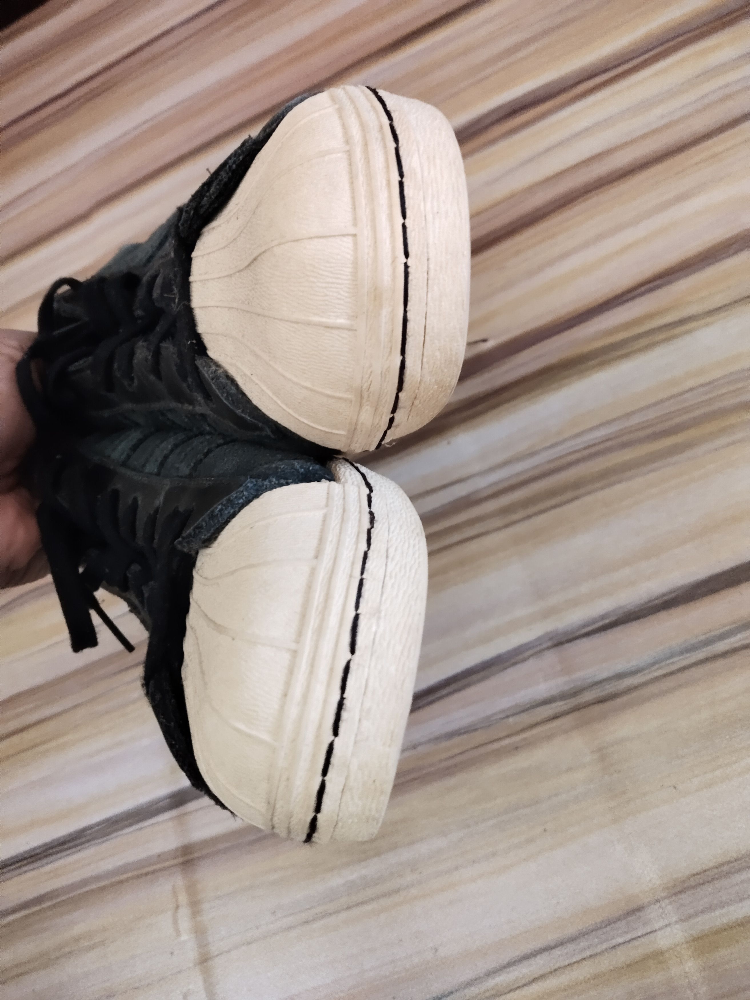 Adidas × Neighborhood ADIDAS x NEIGHBORHOOD Suede Leather Sneaker Size US 8.5 / EU 41-42 - 11 Thumbnail