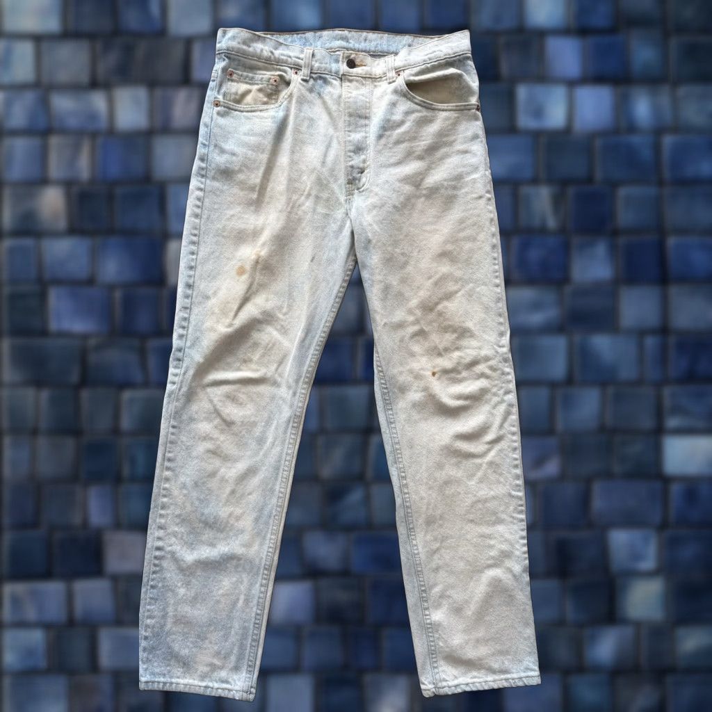 Levi's VINTAGE Levi's 505 Jeans Mens 34x30 Regular Fit Denim USA Blue Accessories: Button, Zipper, Logo 5-Pocket 90s City Retro Classic Straight Mens Size US 34 / EU 50 - 1 Thumbnail