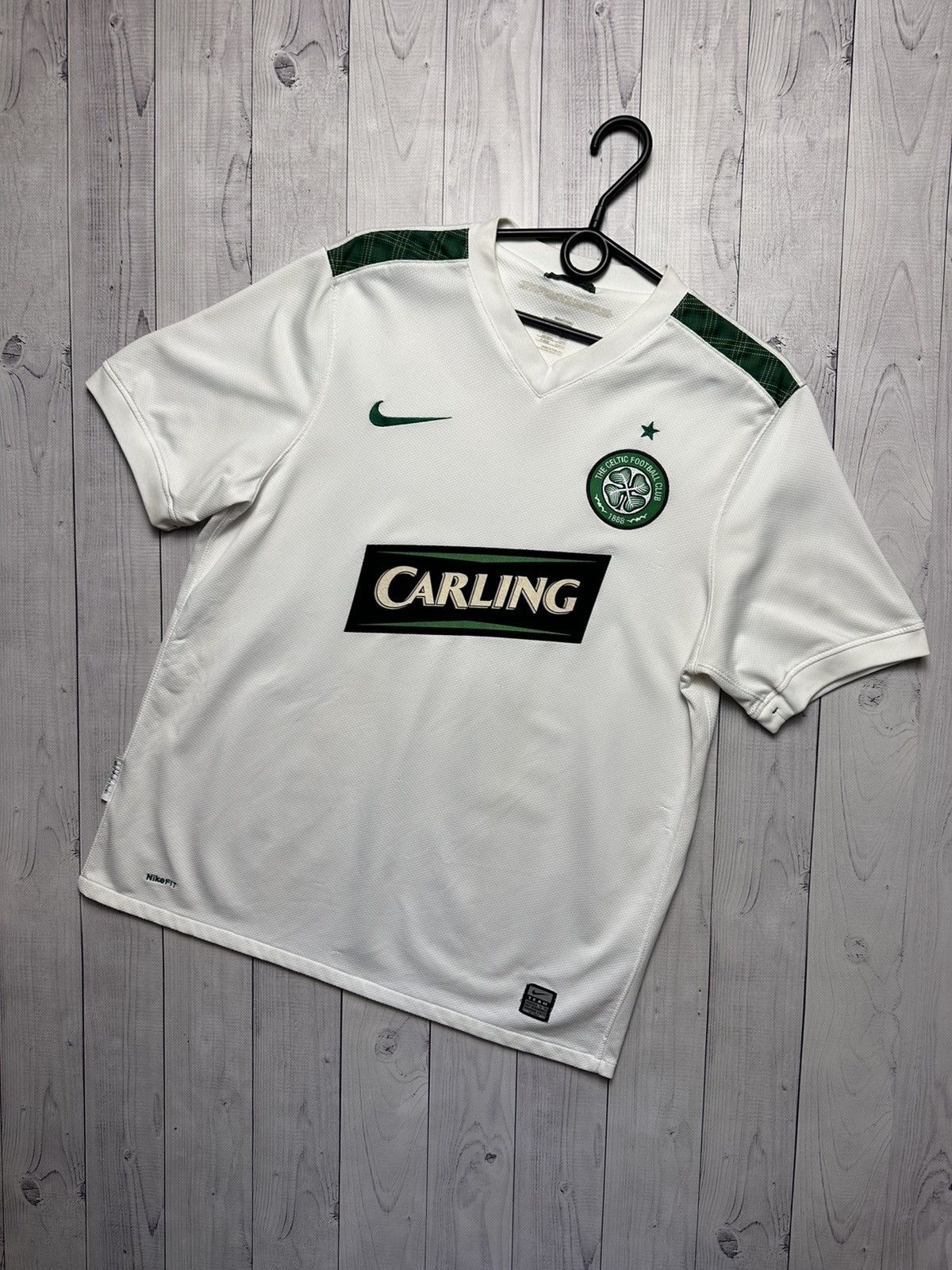 Nike × Vintage Vintage Nike Celtic soccer jersey striped size M Size US M / EU 48-50 / 2 - 1 Thumbnail