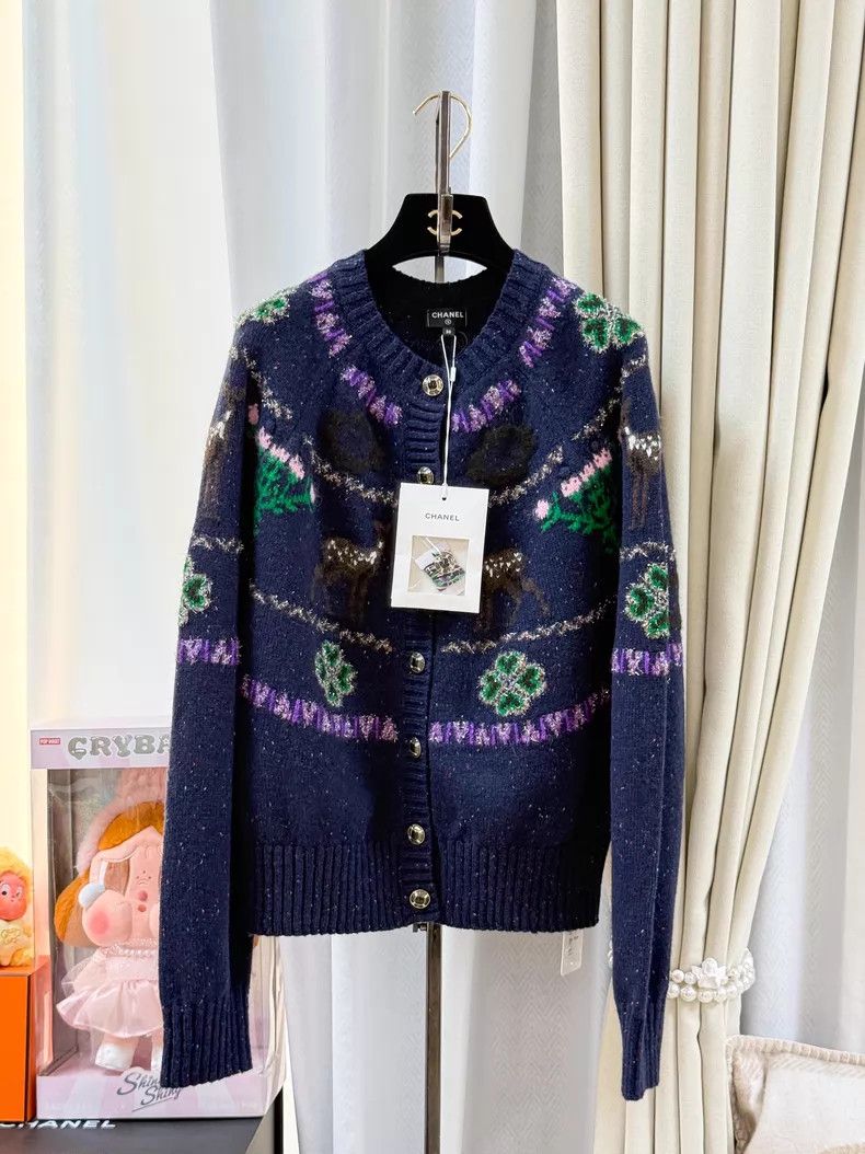Chanel Chanel Dark blue pink-edged reindeer clover pattern knitte Size XS / US 0-2 / IT 36-38 - 1 Thumbnail