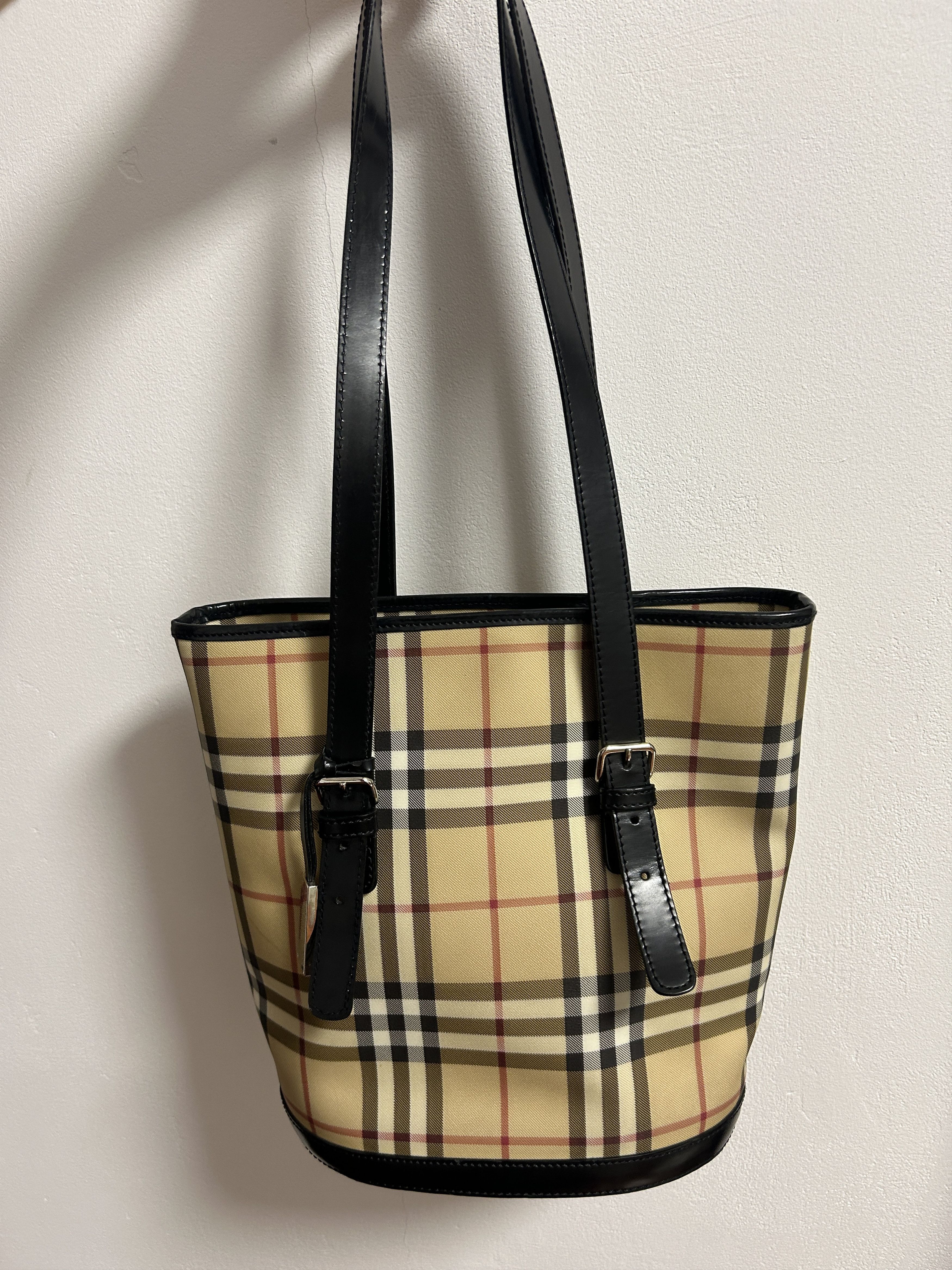 Burberry Burberry handbag Size ONE SIZE - 1 Thumbnail