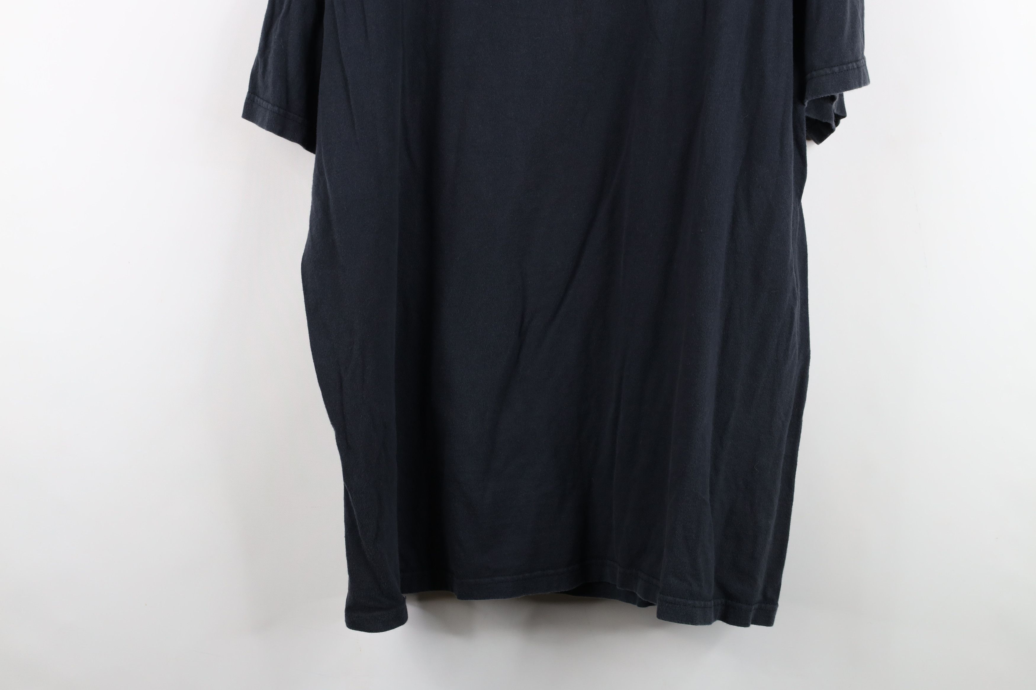 Nike Vintage Nike Scott Mini Swoosh Short Sleeve T-Shirt Black Size US XL / EU 56 / 4 - 15 Thumbnail