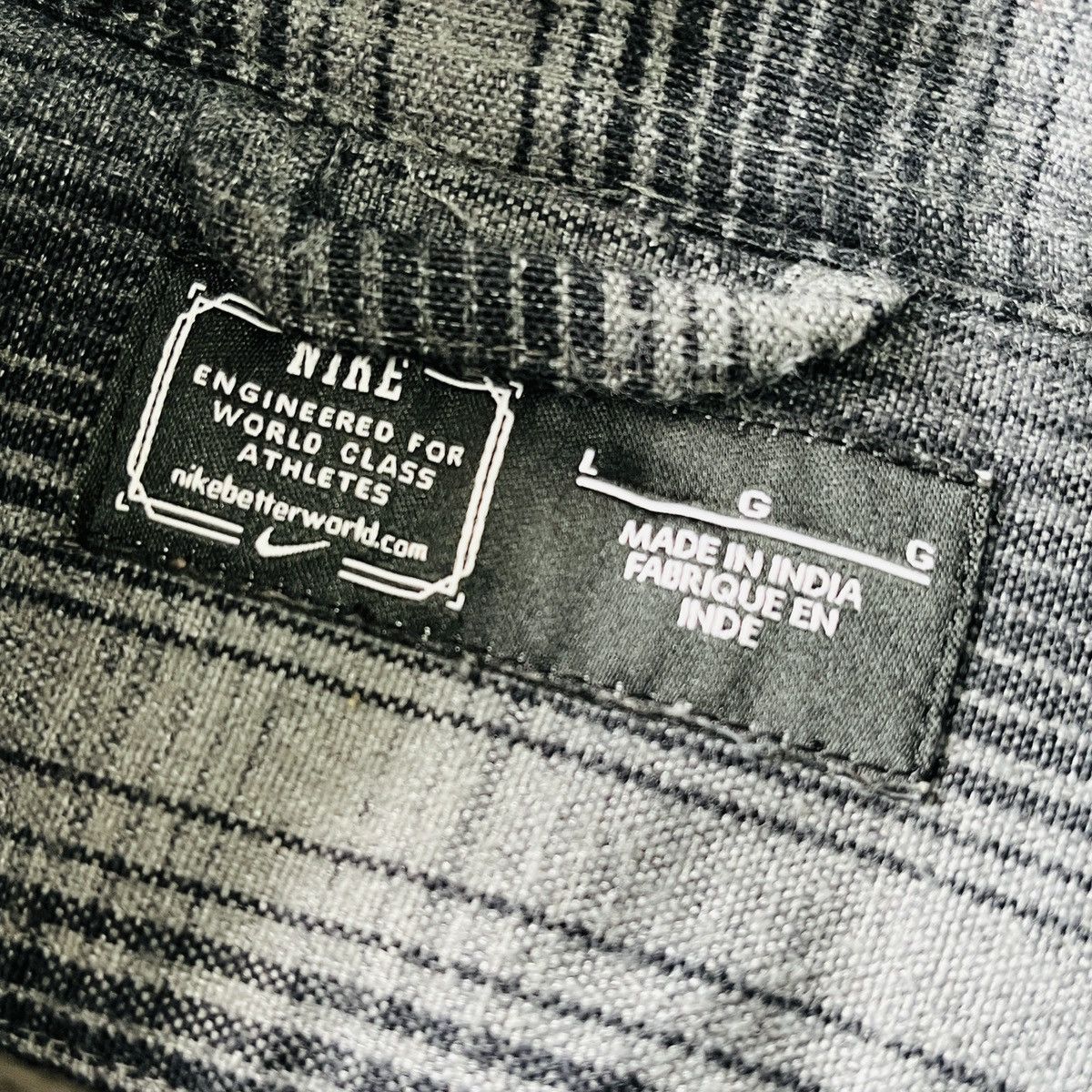 Engineered Garments NIKE Quilted Engineered Garments Buttons Jacket Dual Layer Size US L / EU 52-54 / 3 - 19 Thumbnail