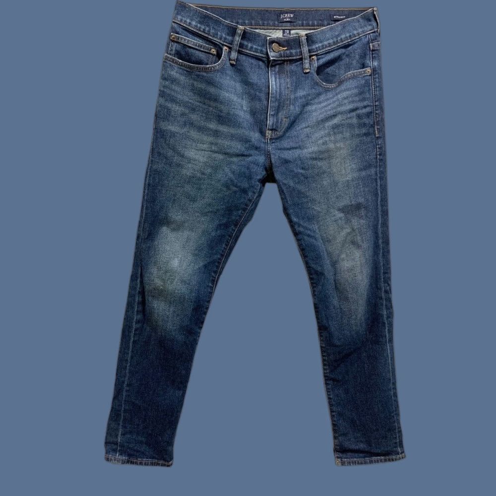 J.Crew J.Crew Jeans Denim AZ851 30 x 30 Mens Straight Fit Flex 30 Inseam Blue XS? No, size 30 Regular Men Jeans Size US 30 / EU 46 - 1 Thumbnail
