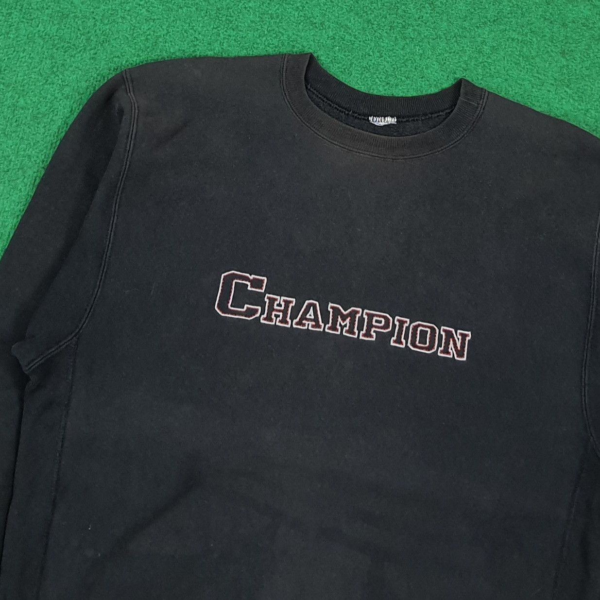Champion Vintage Champion Black Hoodie Sweatshirt C292N19 Size US M / EU 48-50 / 2 - 2 Thumbnail