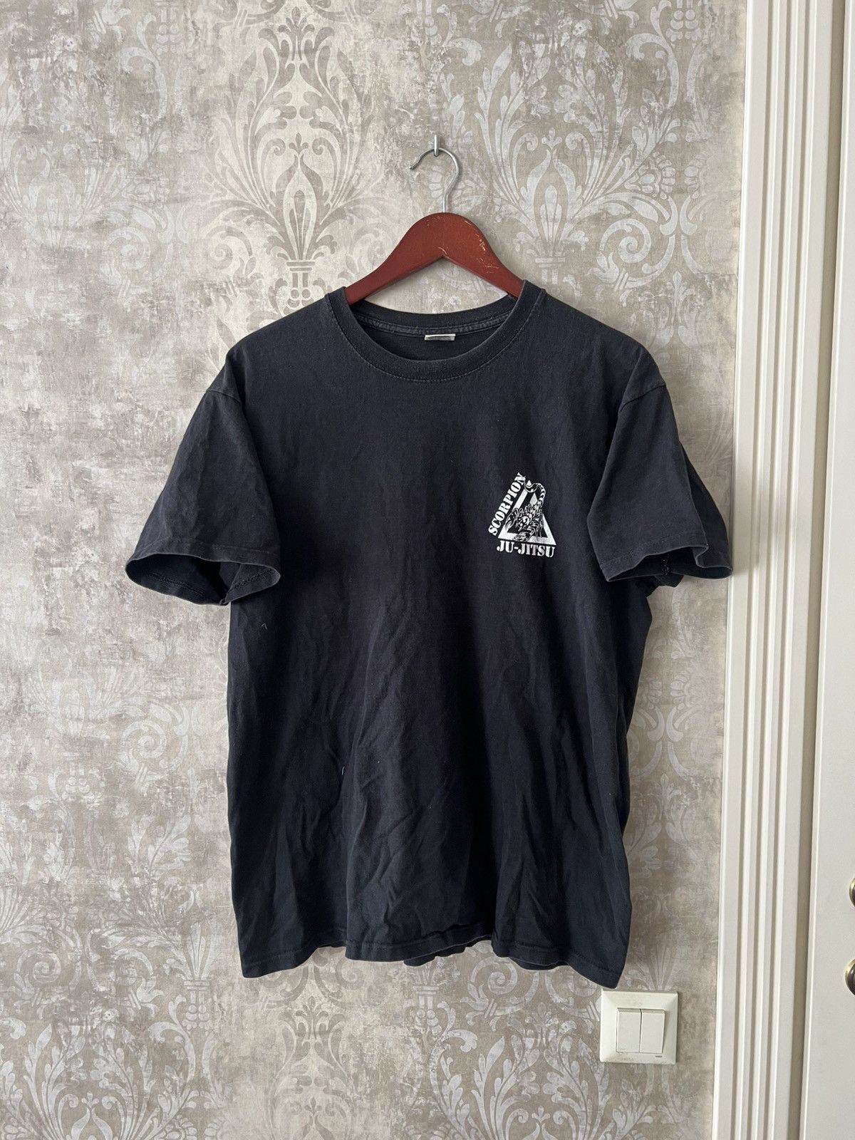 Vintage Vintage Scorpion Ju-Jitsu Martial Arts Tee Black Size US L / EU 52-54 / 3 - 1 Thumbnail