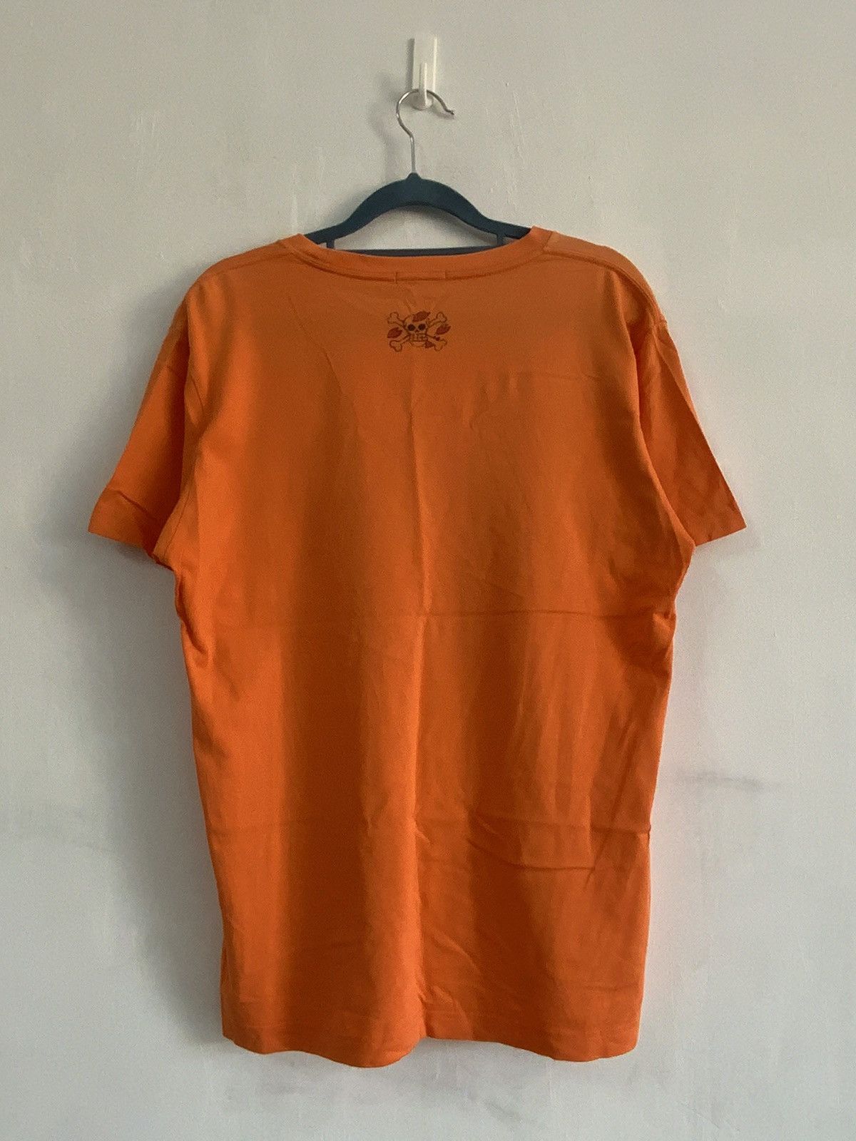 One Piece Tony Tony Chopper One Piece Uniqlo Avant Garde Tee Size US M / EU 48-50 / 2 - 2 Thumbnail