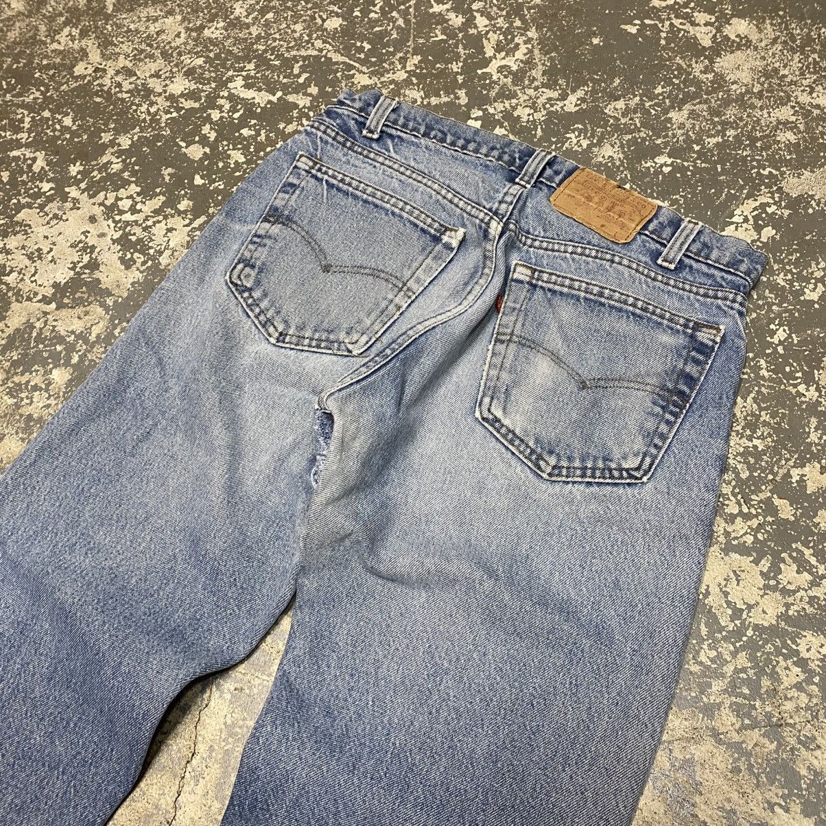 Levi's × Vintage Vintage Levi’s 505 Straight Fit Blue Denim Jeans USA 80s Size US 32 / EU 48 - 12 Thumbnail