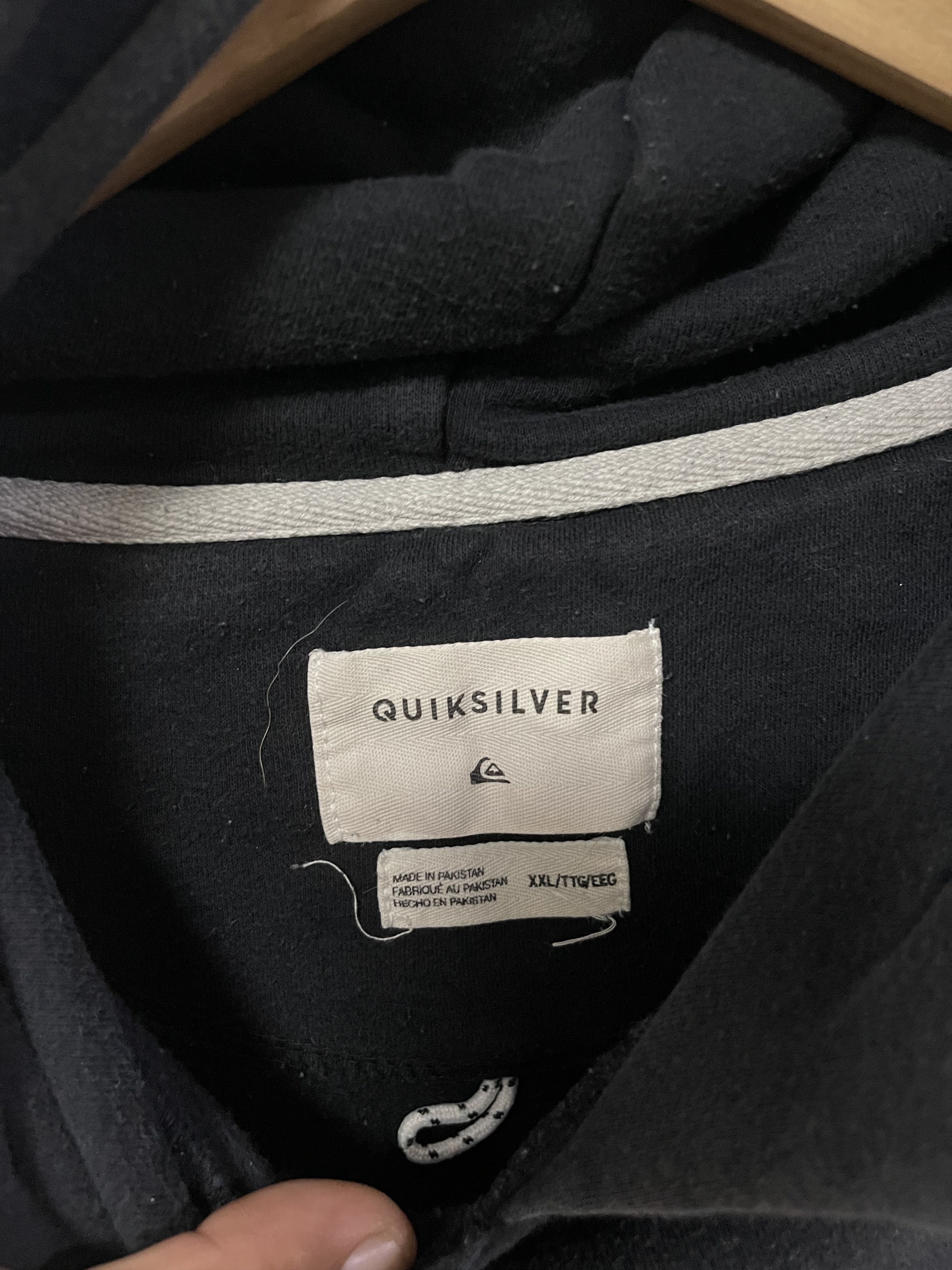 Quiksilver × Vintage Vintage Quiksilver Mini Logo Embroidery Hoodie Sweatshirt Size US XL / EU 56 / 4 - 13 Thumbnail