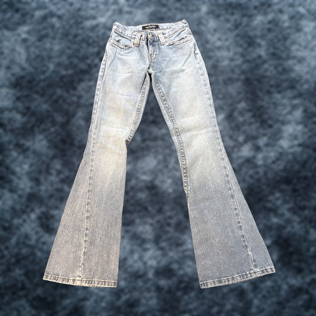 Vintage VINTAGE London Jeans Flare Jeans Womens 28x32 Button Fly Low Rise Light Wash 90s London Womens Jeans Size 28" / US 6 / IT 42 - 1 Thumbnail