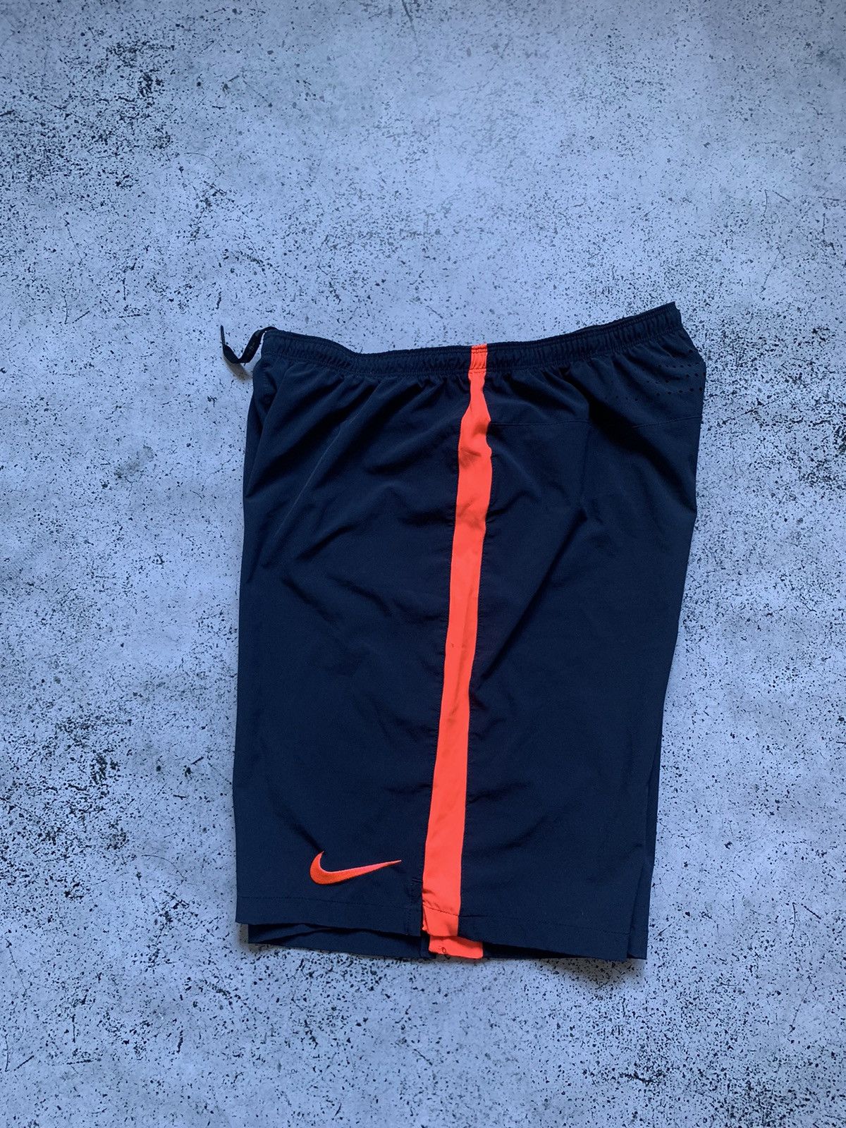 Nike × Vintage Vintage Nike Nylon Track Shorts Drill Y2K USA TN ACG Size L Size US 34 / EU 50 - 2 Thumbnail