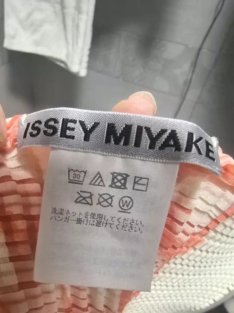 Issey Miyake issey miyake size:2 Orange patterned coat 2506-Nextarrow Size XXS / US 00 / IT 34 - 4 Thumbnail