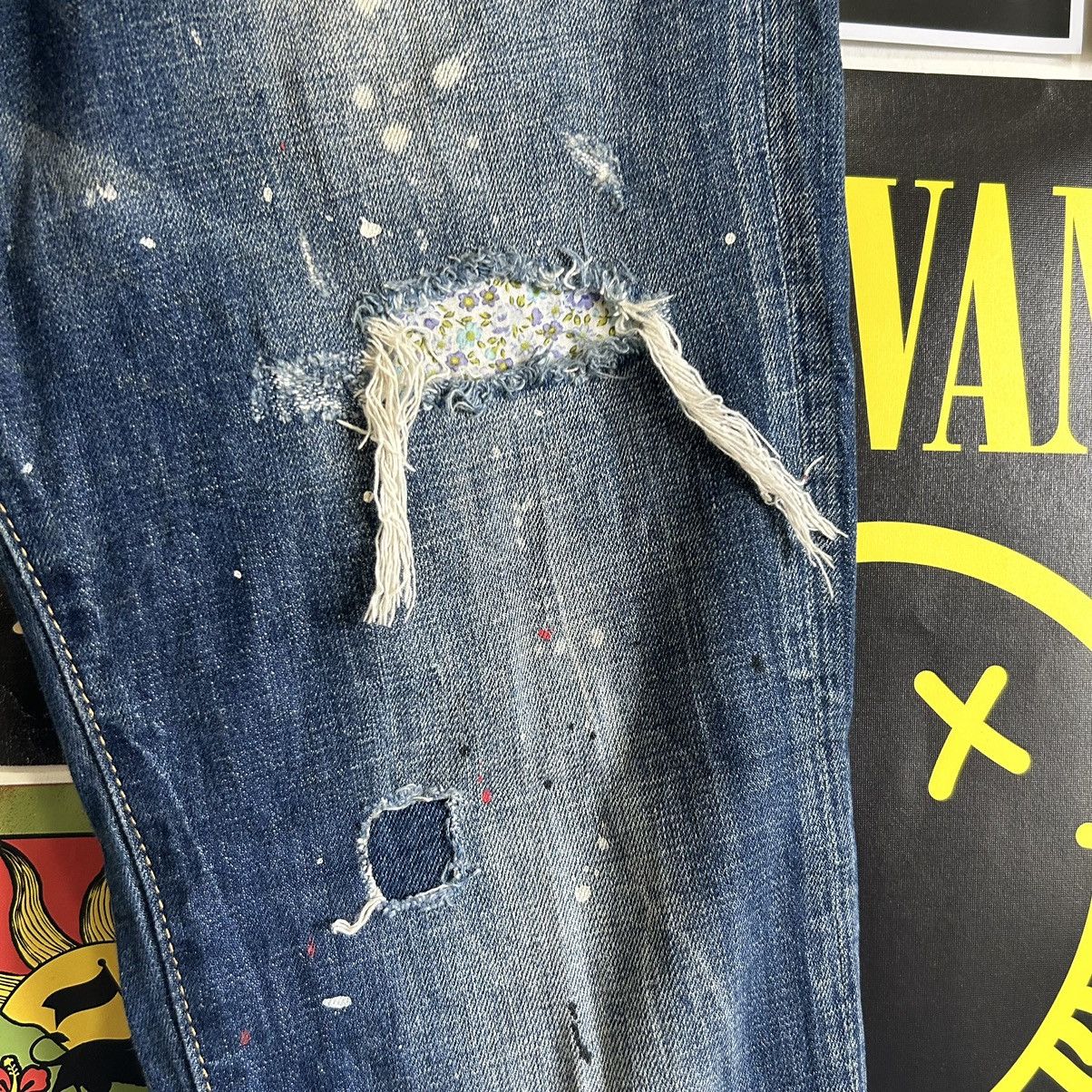 Dsquared2 Vintage Dsquared2 Paint Splash Patches Distressed Denim Size US 37 - 5 Thumbnail