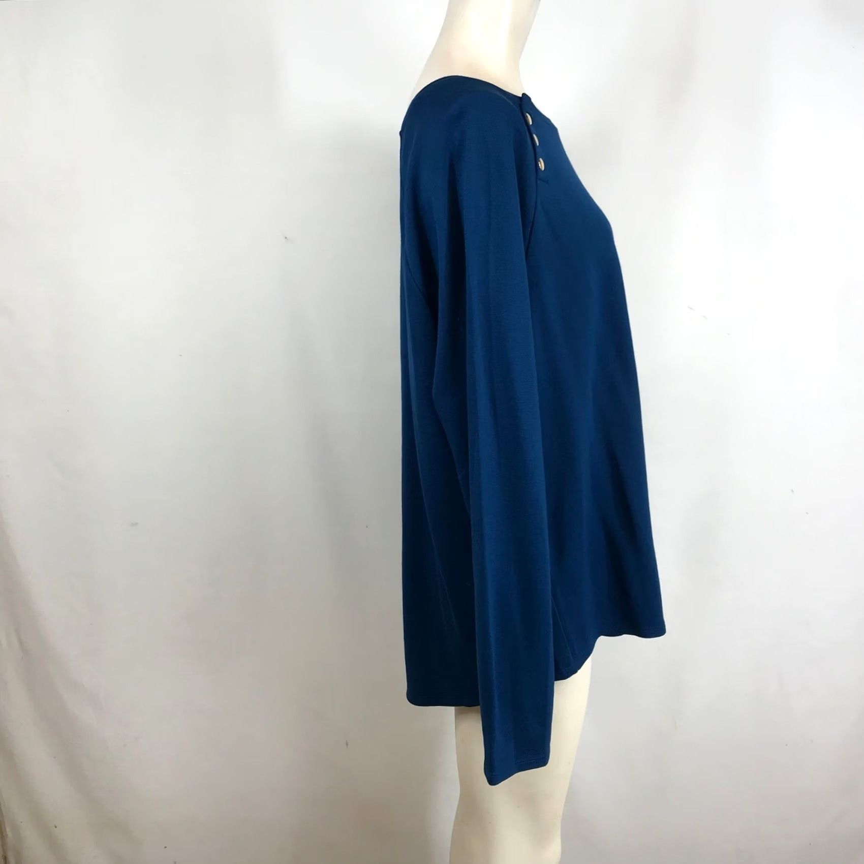 Vintage Chico's Teal Blue Button Shoulder Long Sleeve Knit Top Boat Neck Size 3 XL Size XXL / US 16-18 / IT 52-54 - 4 Thumbnail