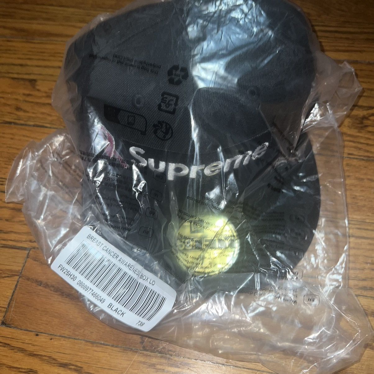 Supreme Supreme New Era Breast Cancer Box Logo Hat Black Size 7 3/8 Size ONE SIZE - 4 Thumbnail
