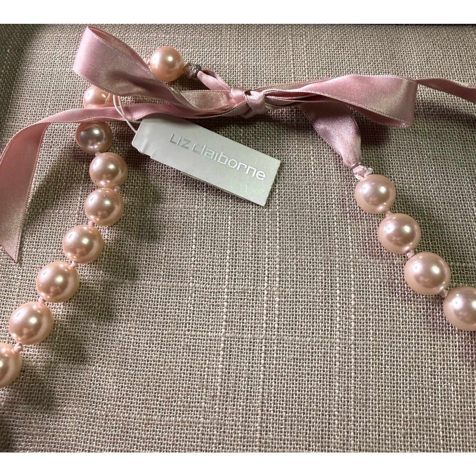 Liz Claiborne Liz Claiborne Rose Faux Pearl Necklace Satin Ribbon Tie NWT Size ONE SIZE - 3 Thumbnail