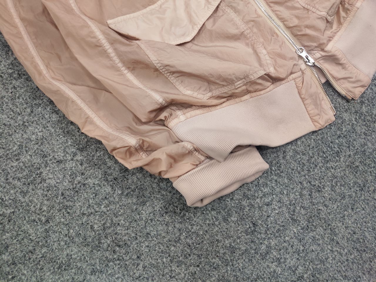 Peuterey Peuterey Designer Nylon Light Beige Bomber jacket Size M / US 6-8 / IT 42-44 - 6 Thumbnail
