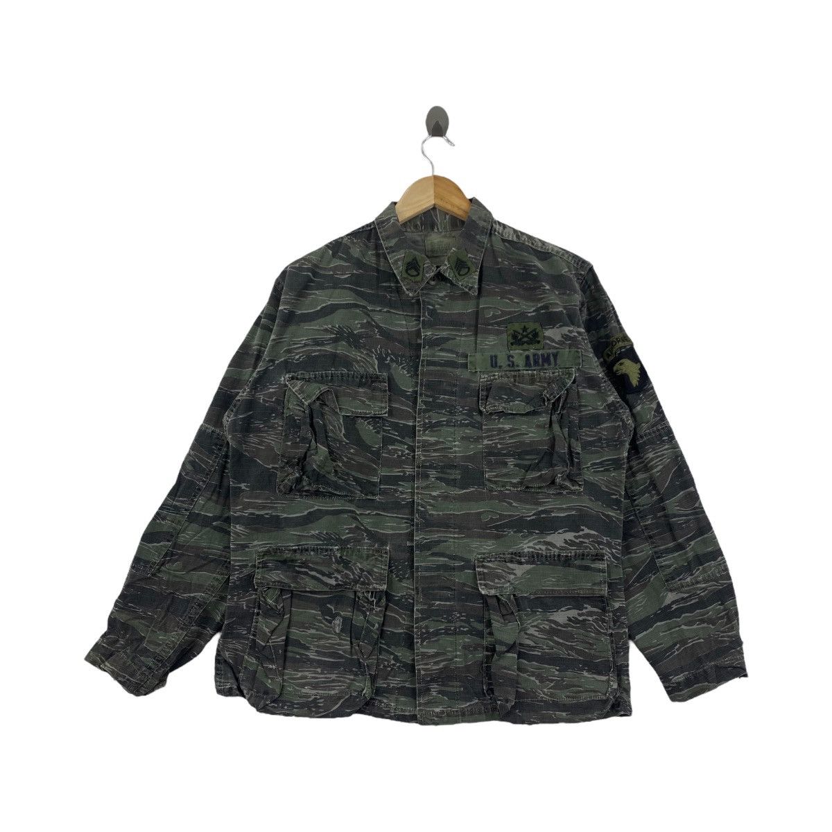 Vintage Vintage 80s US ARMY Tiger Stripes Jungle Camo Shirt Jacket Size US S / EU 44-46 / 1 - 1 Thumbnail