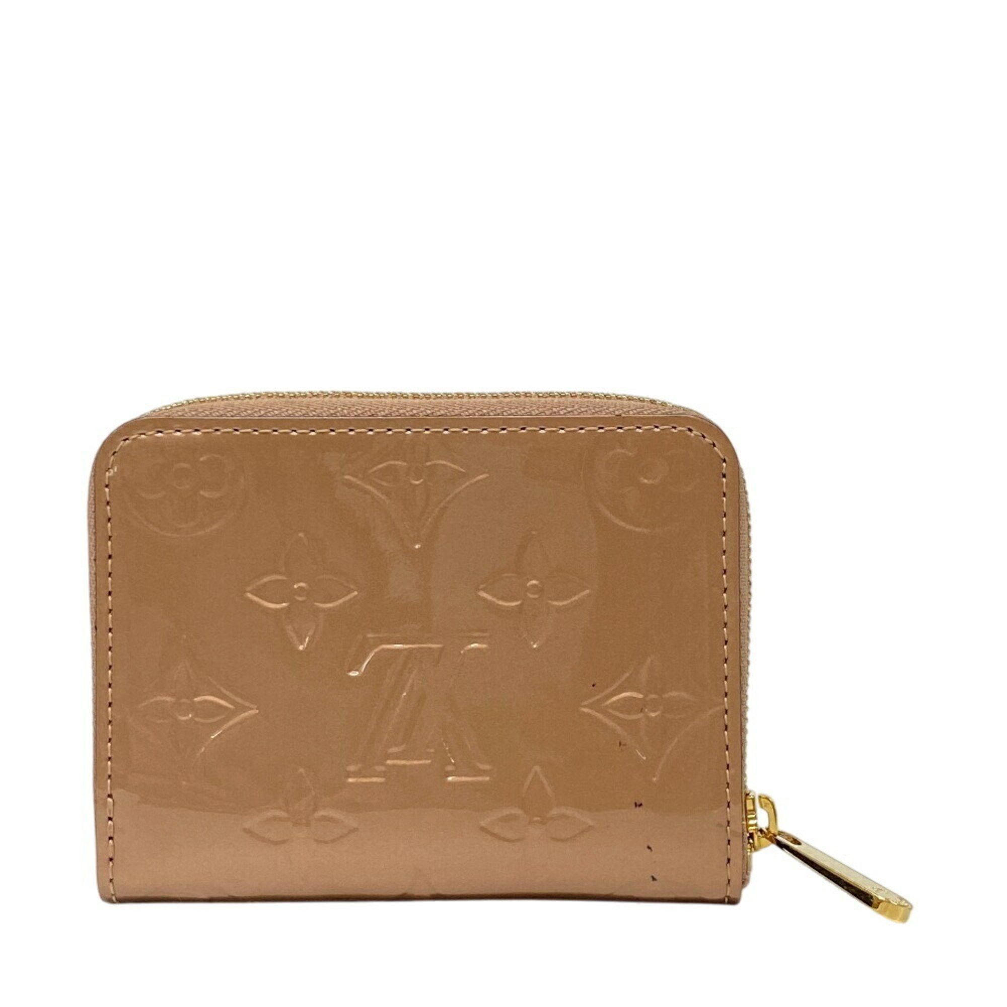 Louis Vuitton Louis Vuitton Wallet M90601 Zipper Coin Purse Round Monogram Vernis Case Pocket Card Beige Women's Size ONE SIZE - 1 Thumbnail