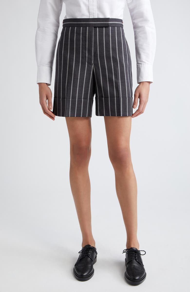 Thom Browne o1s22i1n0924 Striped Tailoring Shorts in Grey Size 28" / US 6 / IT 42 - 1 Thumbnail