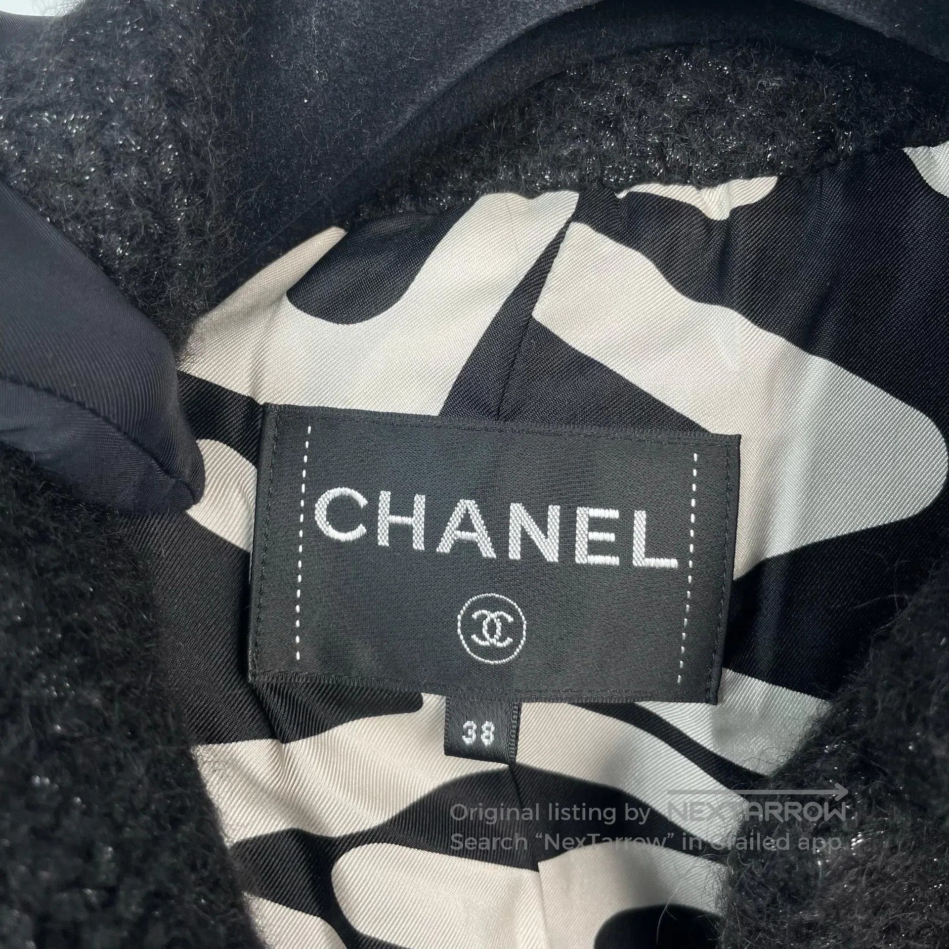 Chanel Chanel Black horn button hooded academic style woolen coat Size XS / US 0-2 / IT 36-38 - 5 Thumbnail