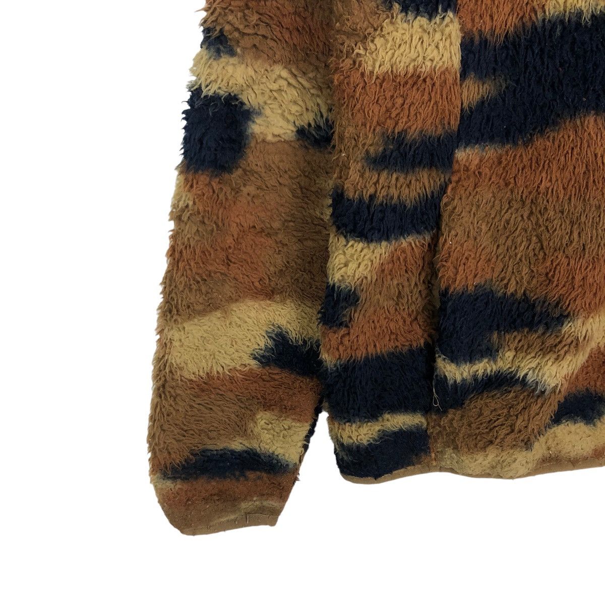 Japanese Brand VINTAGE FLEECE JACKET COLUMBIA CAMO FULL PRINT RARE STYLE Size US M / EU 48-50 / 2 - 3 Thumbnail