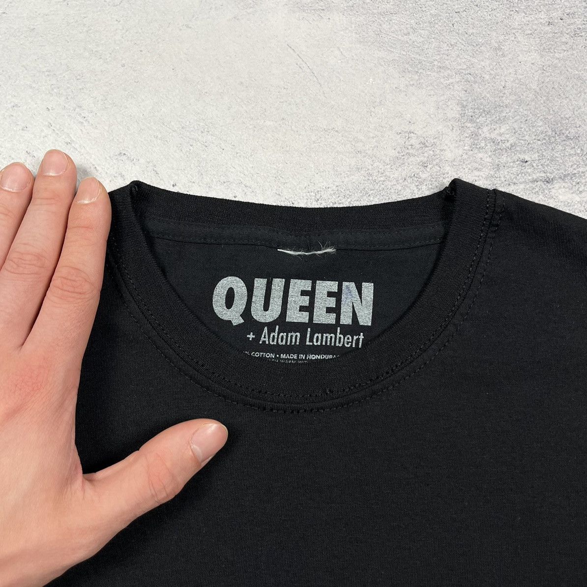 Band Tees Vintage Queen + Adam Lambert tour rock band tee Size US S / EU 44-46 / 1 - 9 Thumbnail