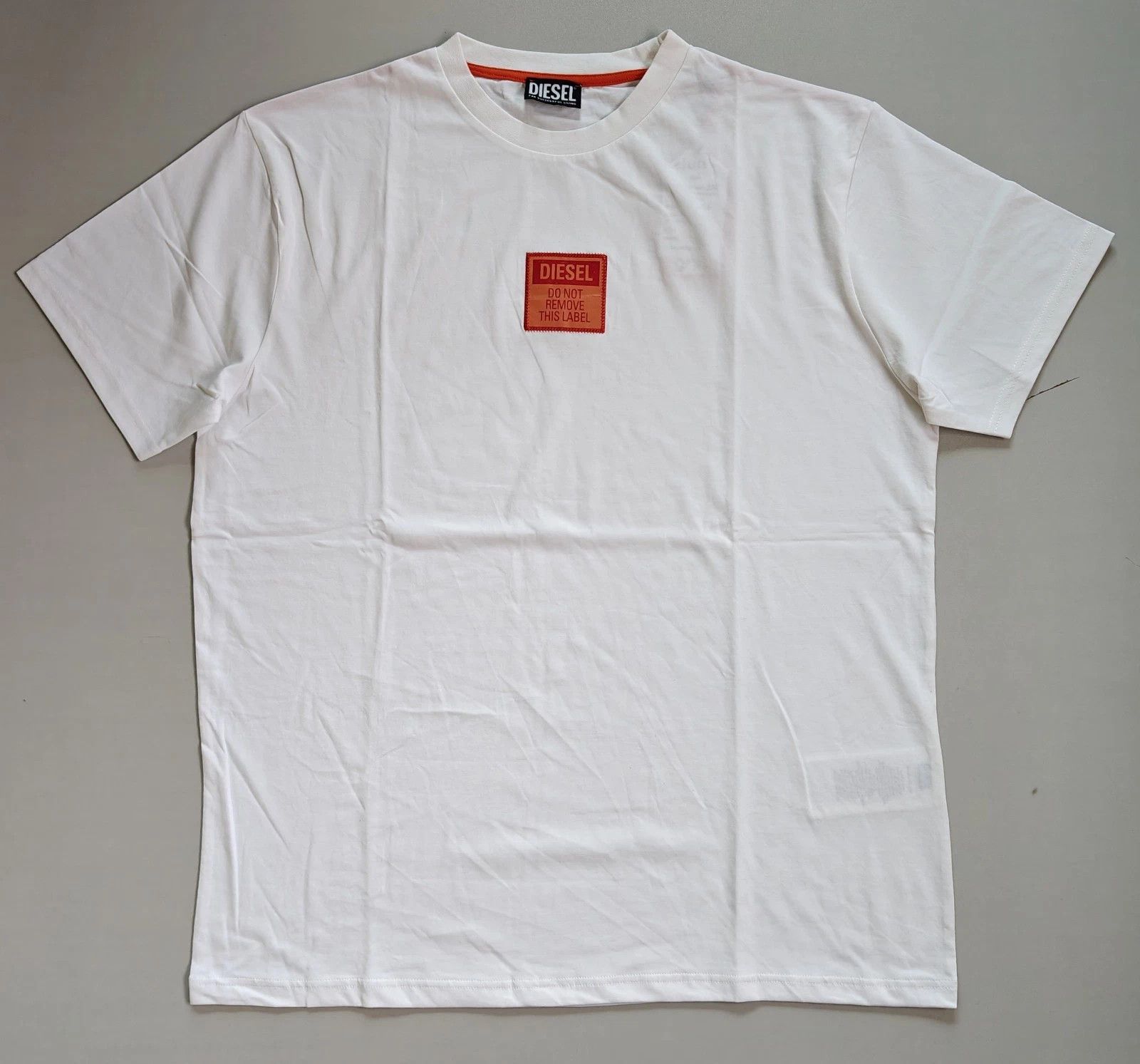 Diesel DIESEL White T-Shirt With Logo Patch FTP 4113 Size US XXL / EU 58 / 5 - 2 Thumbnail