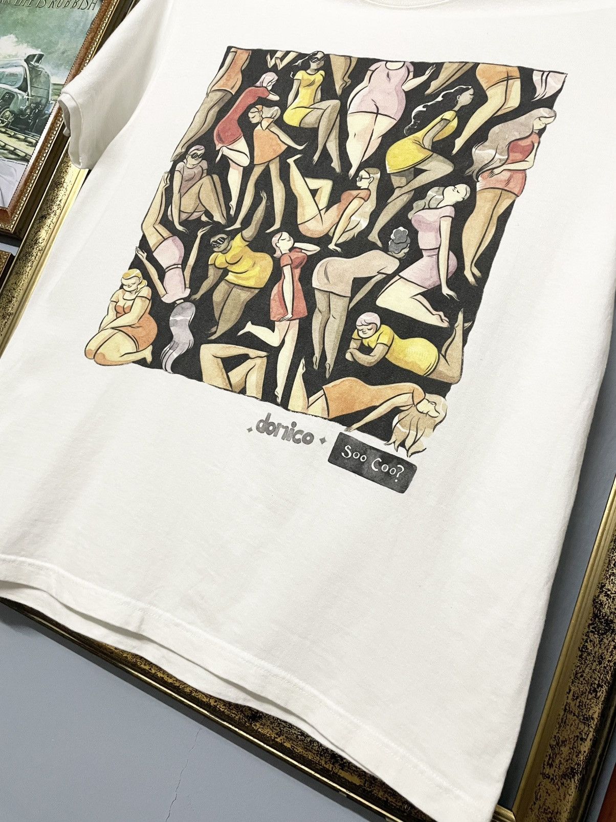 Vintage Vintage 90S Art Fullprint Girl Dance Tripping Domico Tshirt Size US M / EU 48-50 / 2 - 5 Thumbnail