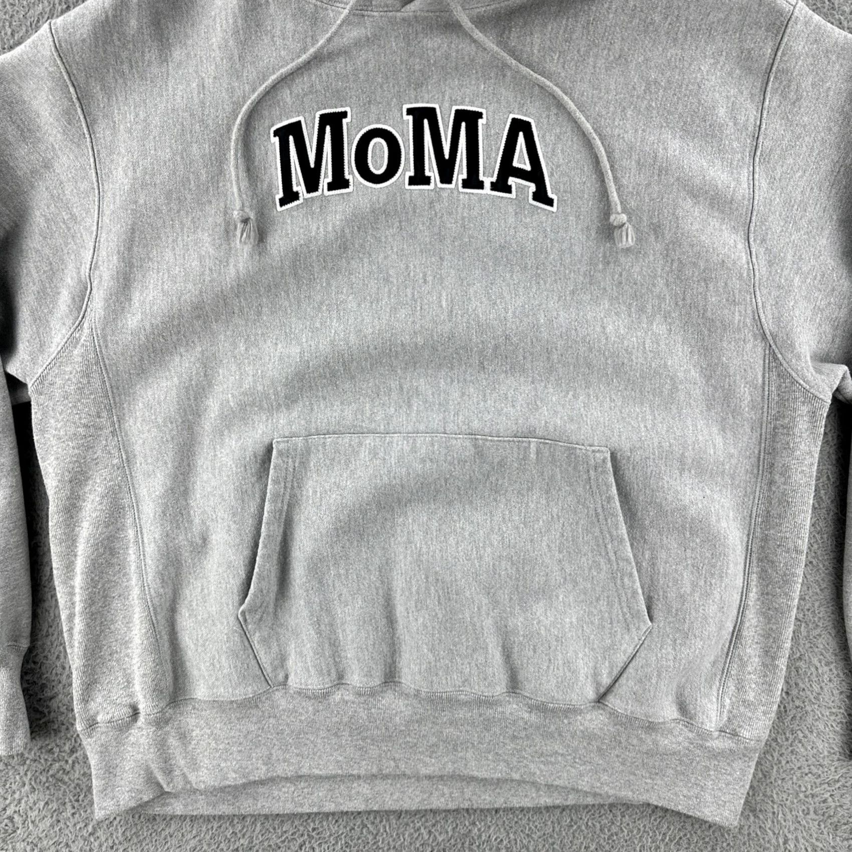 Champion VINTAGE Champion Reverse Weave Hood Mens XL Gray Hoodie Embroidered MOMA 90s Y2K Size US XL / EU 56 / 4 - 4 Thumbnail