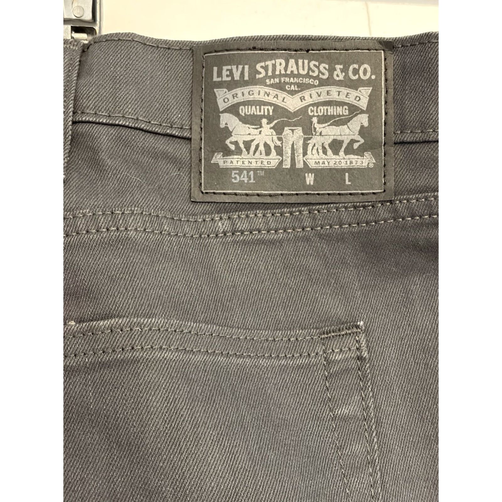 Levi's Levi's 514 Jeans Mens 52x30 Gray Straight Mid Rise Dark Wash Denim 5-Pocket Zip Regular Big & Tall Mens Jeans Size US 36 / EU 52 - 3 Thumbnail