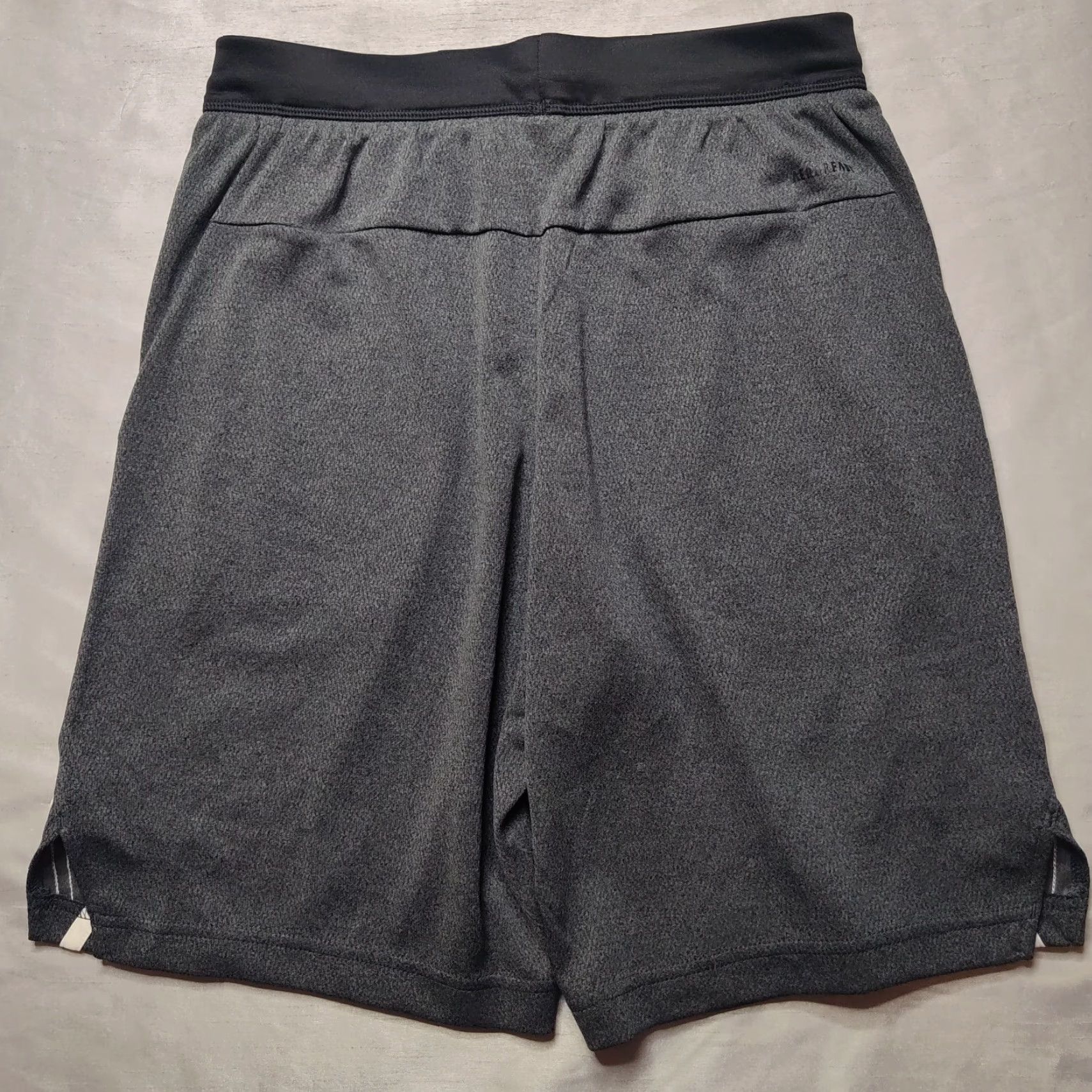 Adidas ADIDAS Men Small Black Melange Axis 20 Knit Textured Training Shorts NEW Size US 29 - 4 Thumbnail