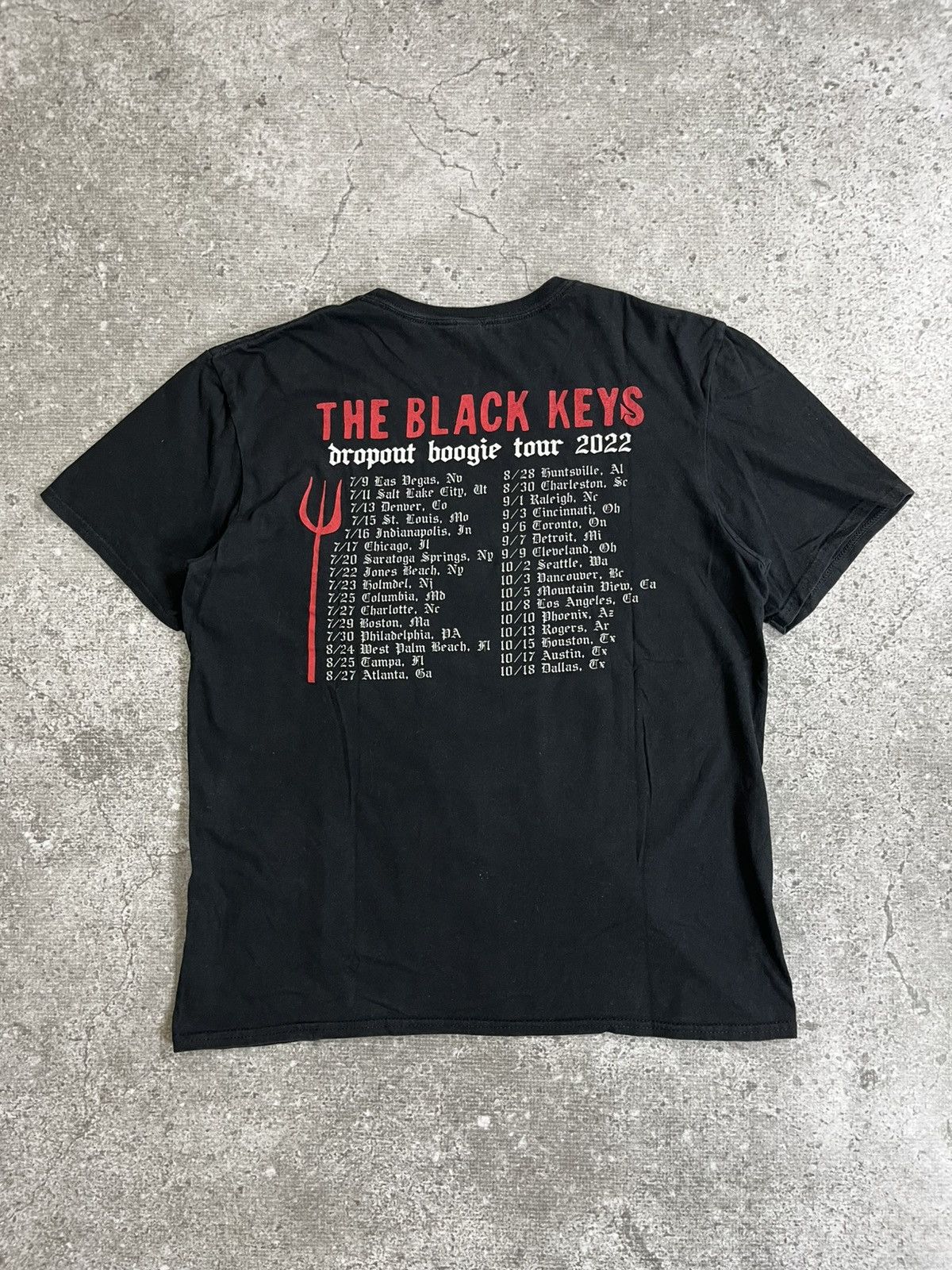 Band Tees The Black Keys 2022 Dropout Boogie Tour Wild Child Devil Tee Size US M / EU 48-50 / 2 - 2 Thumbnail