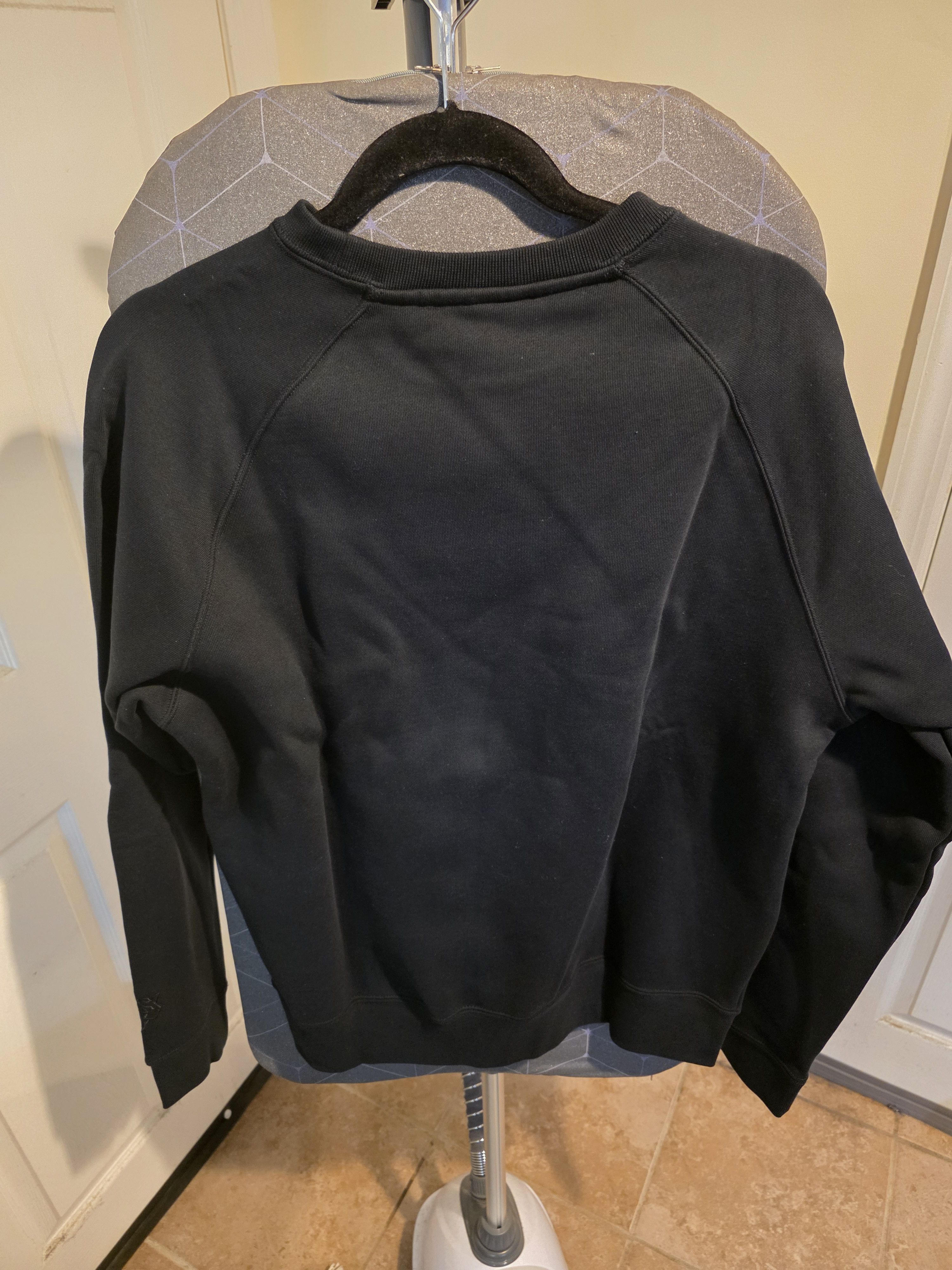 Kith × NBA Kith x NBA New York Knicks Crewneck Size US S / EU 44-46 / 1 - 3 Thumbnail