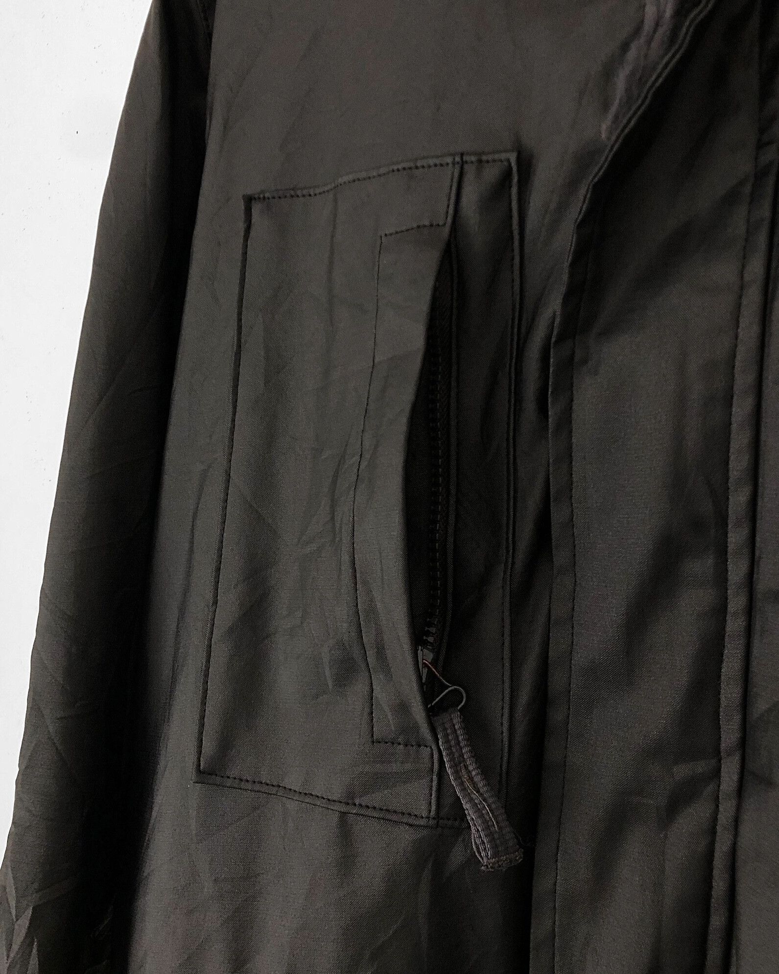 Massimo Osti 1996 A/W Massimo Osti Production Rubberized Mountain Parka Size US S / EU 44-46 / 1 - 4 Thumbnail