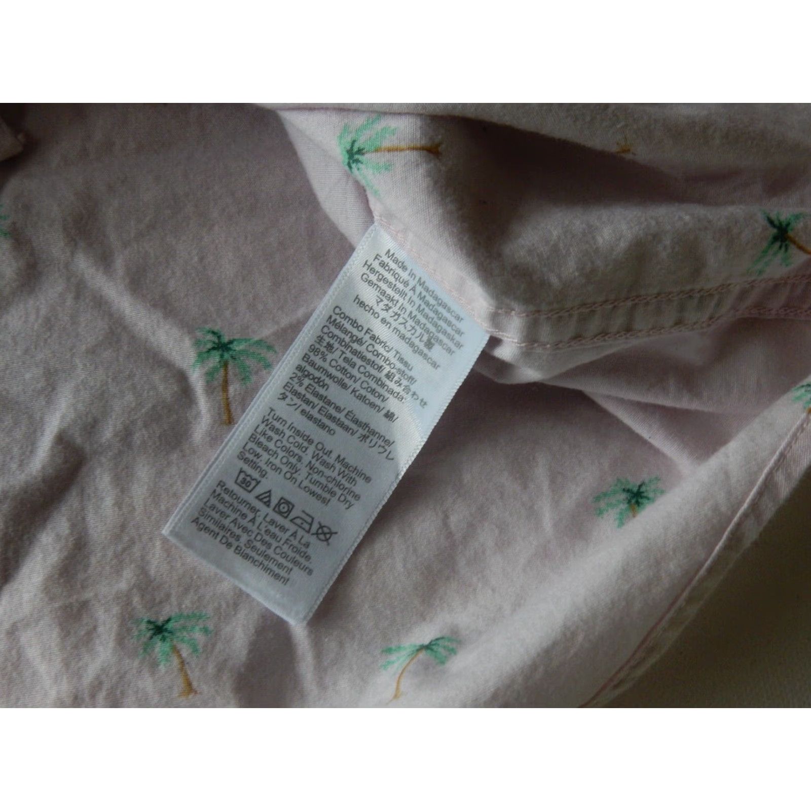 J.Crew VINTAGE J.CREW Men's Short Sleeve Button-Up Shirt Size S Pink Floral Palm Trees 90s Slim Fit Size US S / EU 44-46 / 1 - 4 Thumbnail