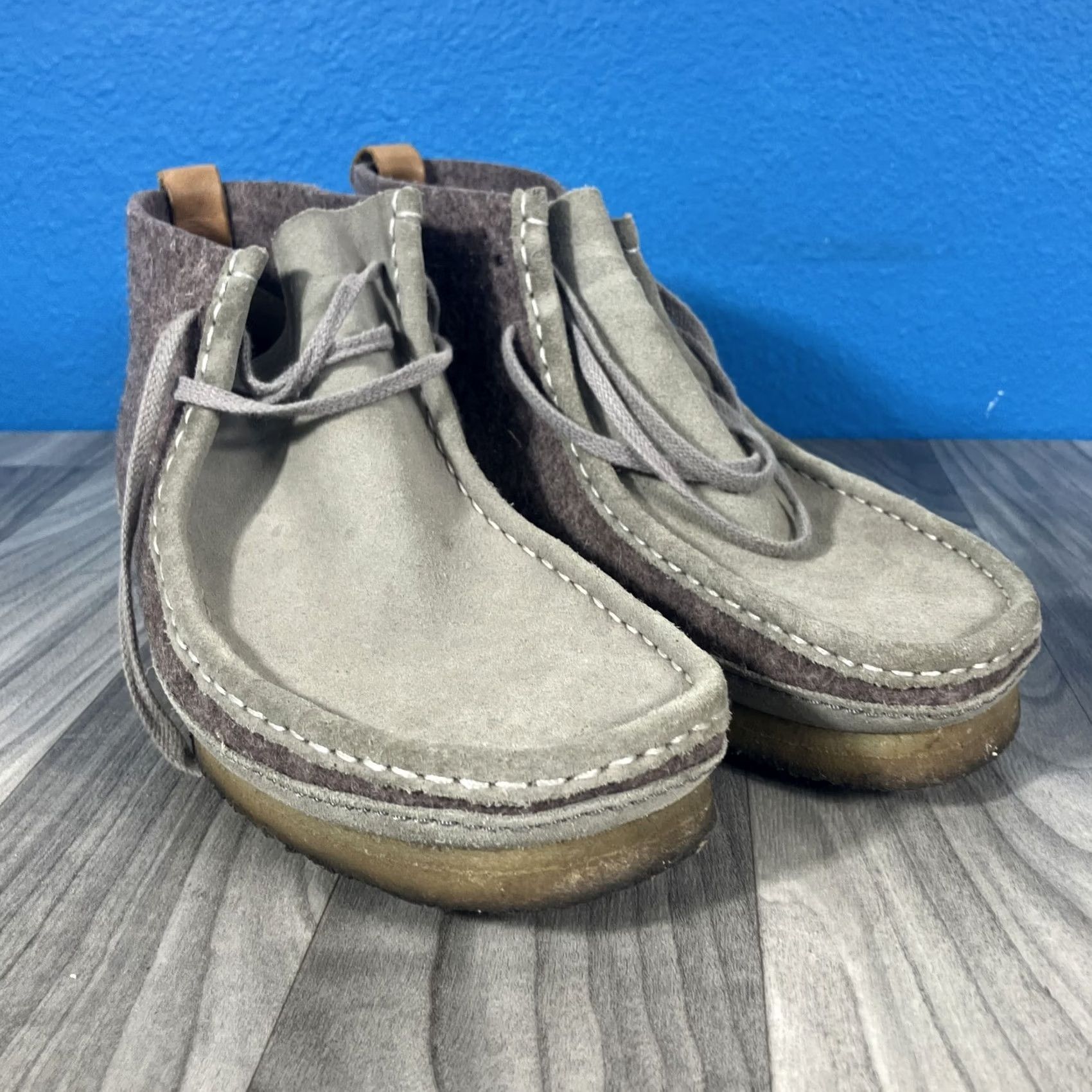 Clarks Originals Wallabee Boots Chukka Grey Brown Suede Wool 