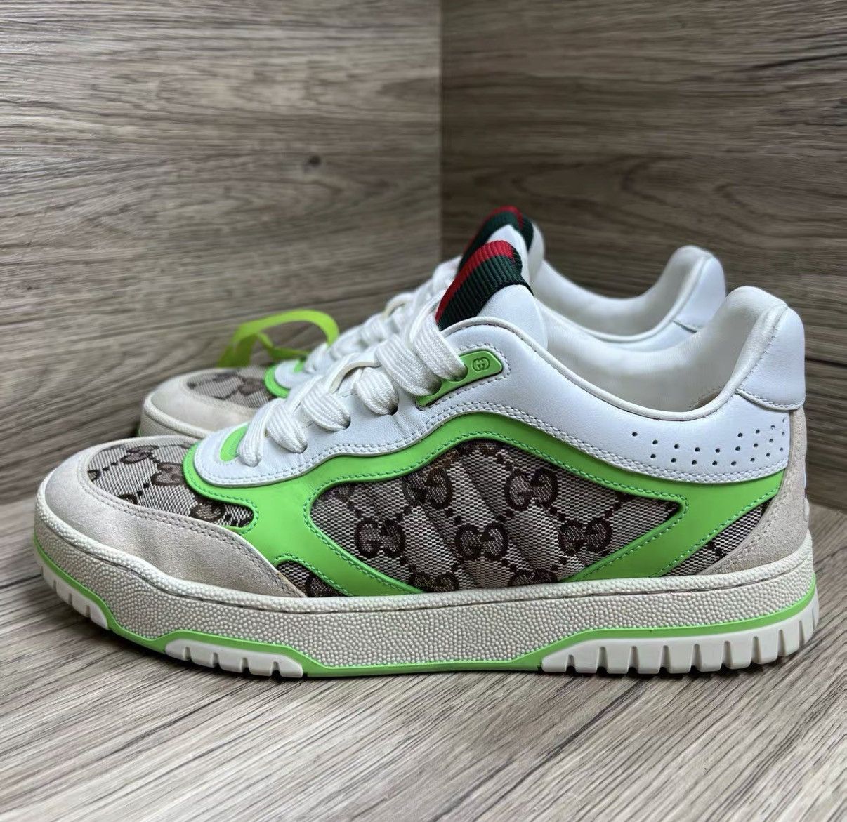 Gucci Gucci Re-Web Beige & Green Monogram Sneakers J41 Size US 7 / IT 37 - 1 Thumbnail
