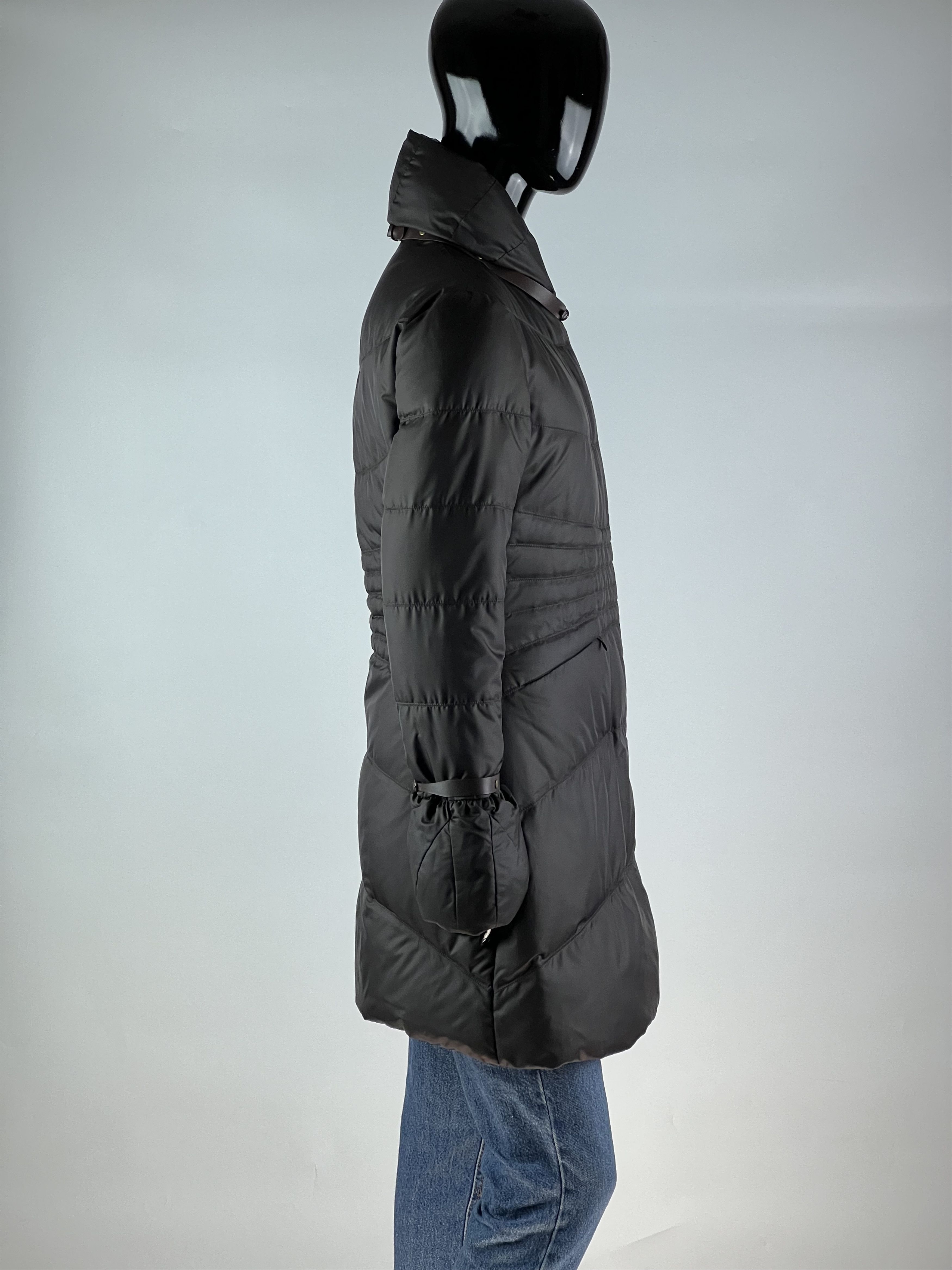Gianfranco Ferre Rare Vintage Gianfranco Ferre Puffer Down Jacket Size XS Size XS / US 0-2 / IT 36-38 - 2 Thumbnail