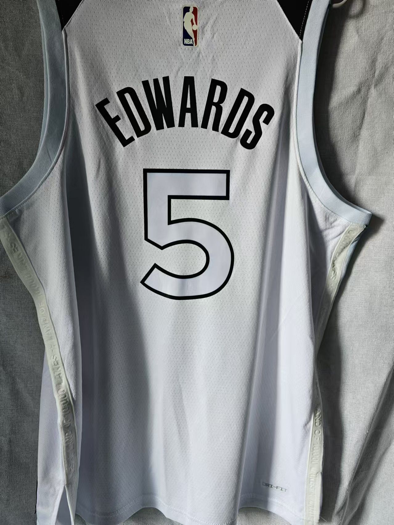 anthony edwards jersey city edition