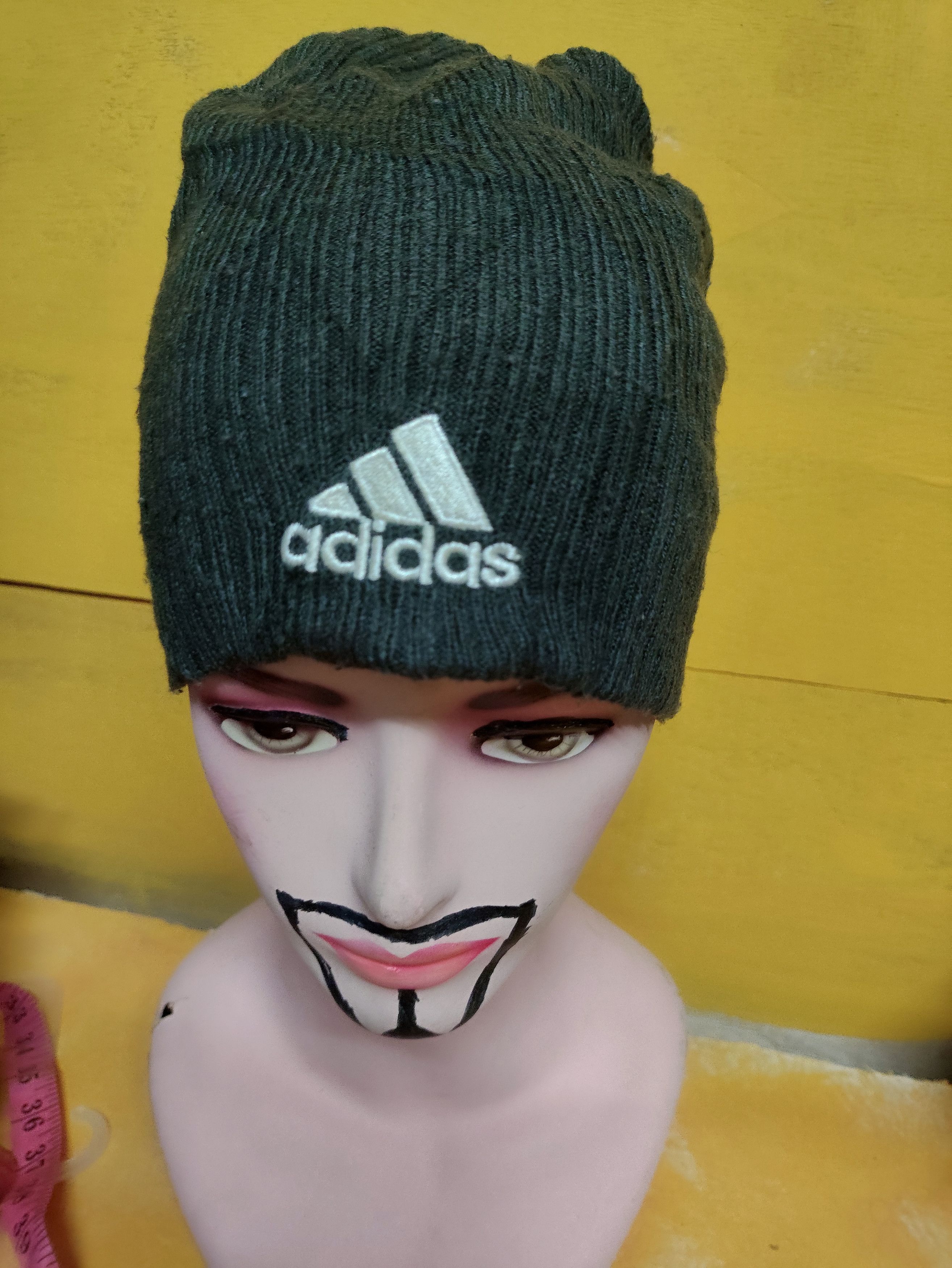 Adidas Adidas Vintage Beanie Snowcap Vintage Stuff Size ONE SIZE - 1 Thumbnail