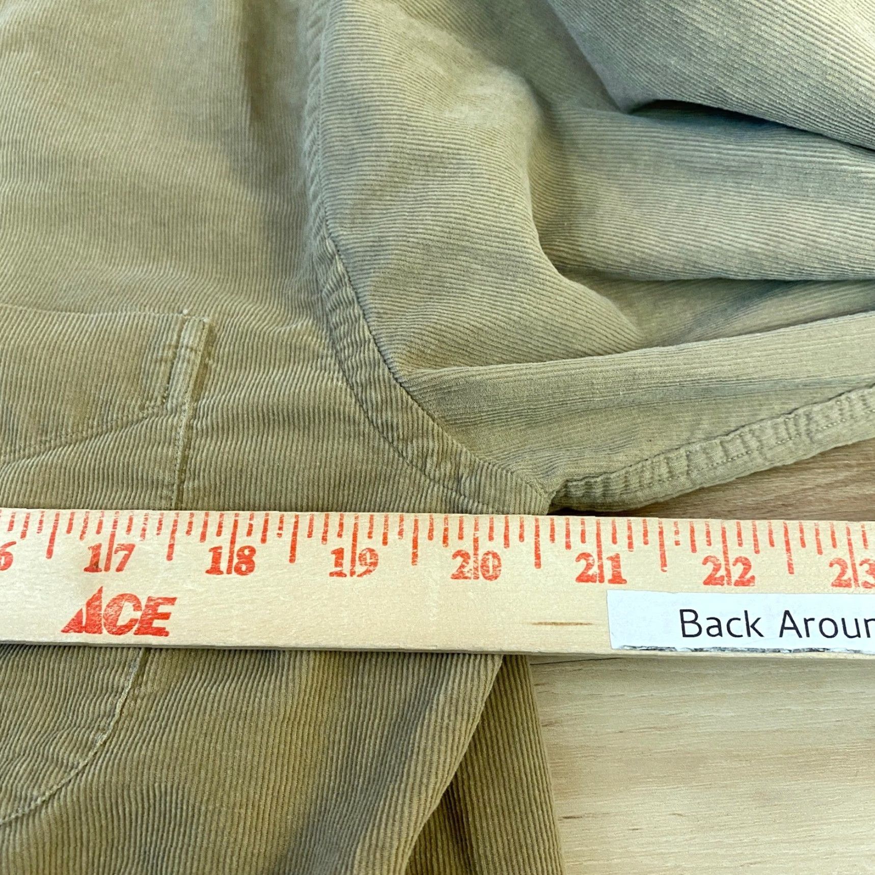 Brooks Brothers Brooks Brothers Corduroy Shirt Mens Small Button Down Khaki Tan Long Sleeve Size US S / EU 44-46 / 1 - 5 Thumbnail