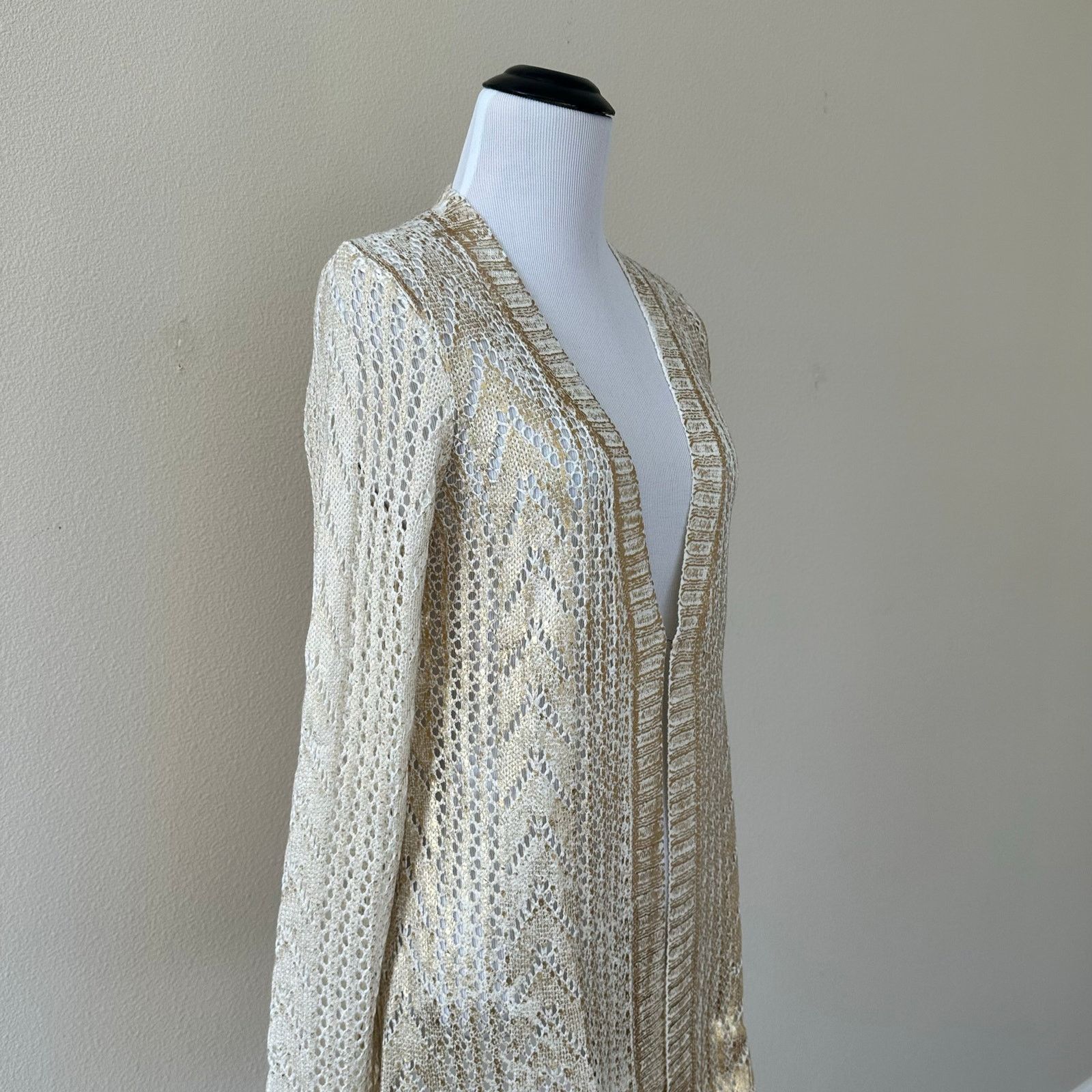 Other Gold Shimmer Women's Sweater Acrylic Cardigan Size 4-6 Size M / US 6-8 / IT 42-44 - 2 Thumbnail