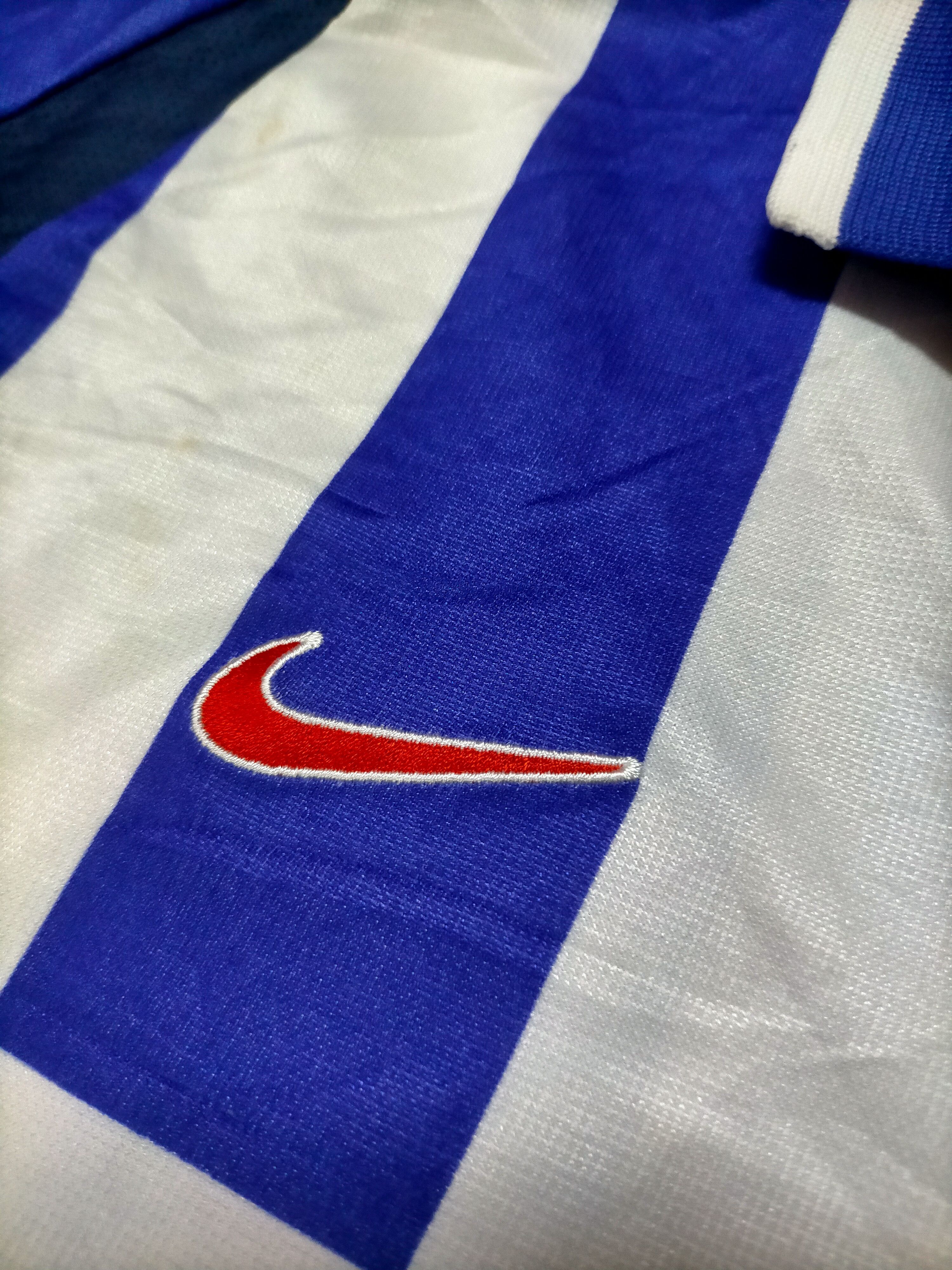 Nike Vtg 2002 Hertha Berlin Home football Shirt Size US L / EU 52-54 / 3 - 11 Thumbnail