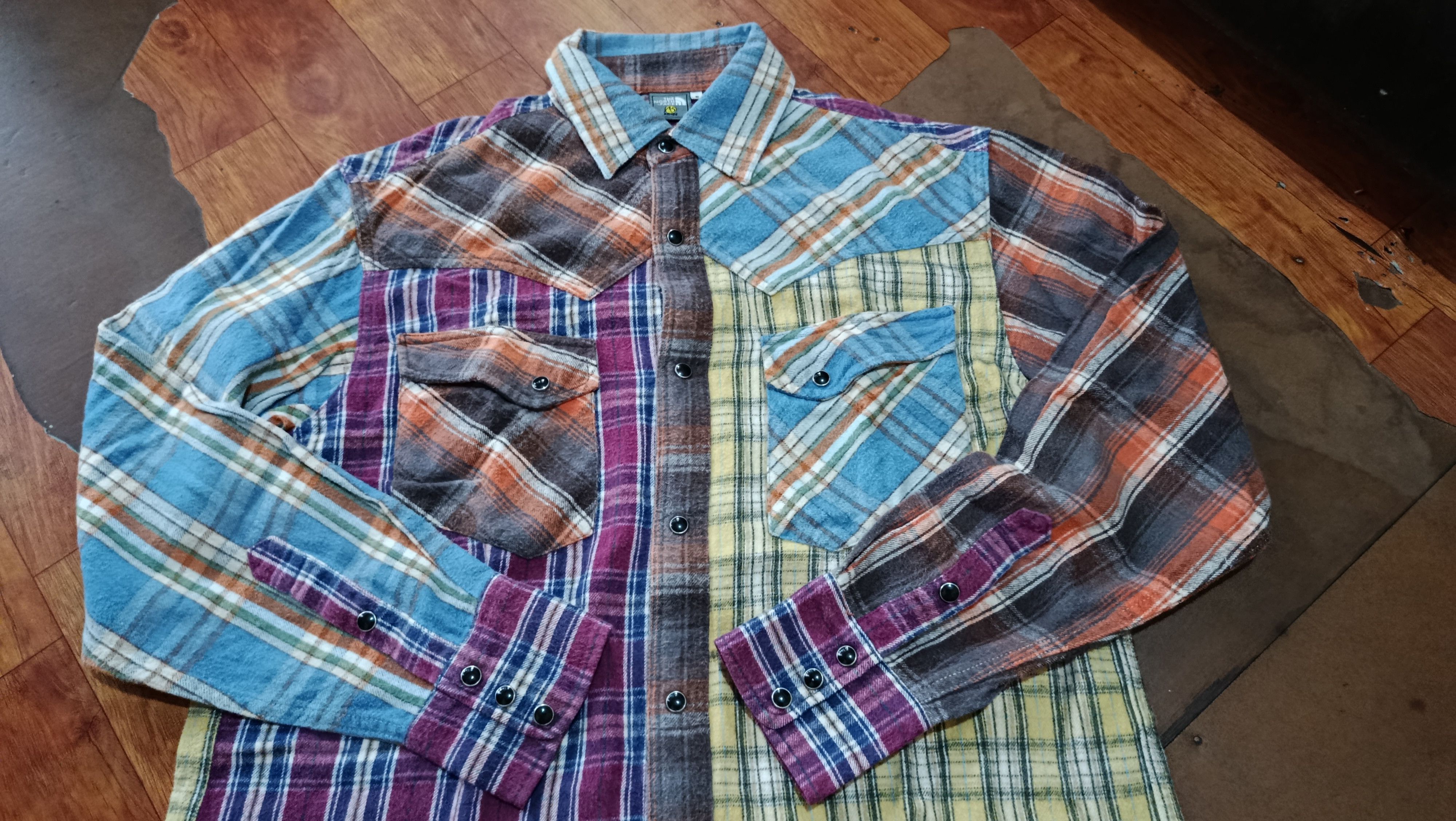 The North Face The North Face Flannel Shirt A5 Plaid Patchwork Size S fit M Size US S / EU 44-46 / 1 - 9 Thumbnail