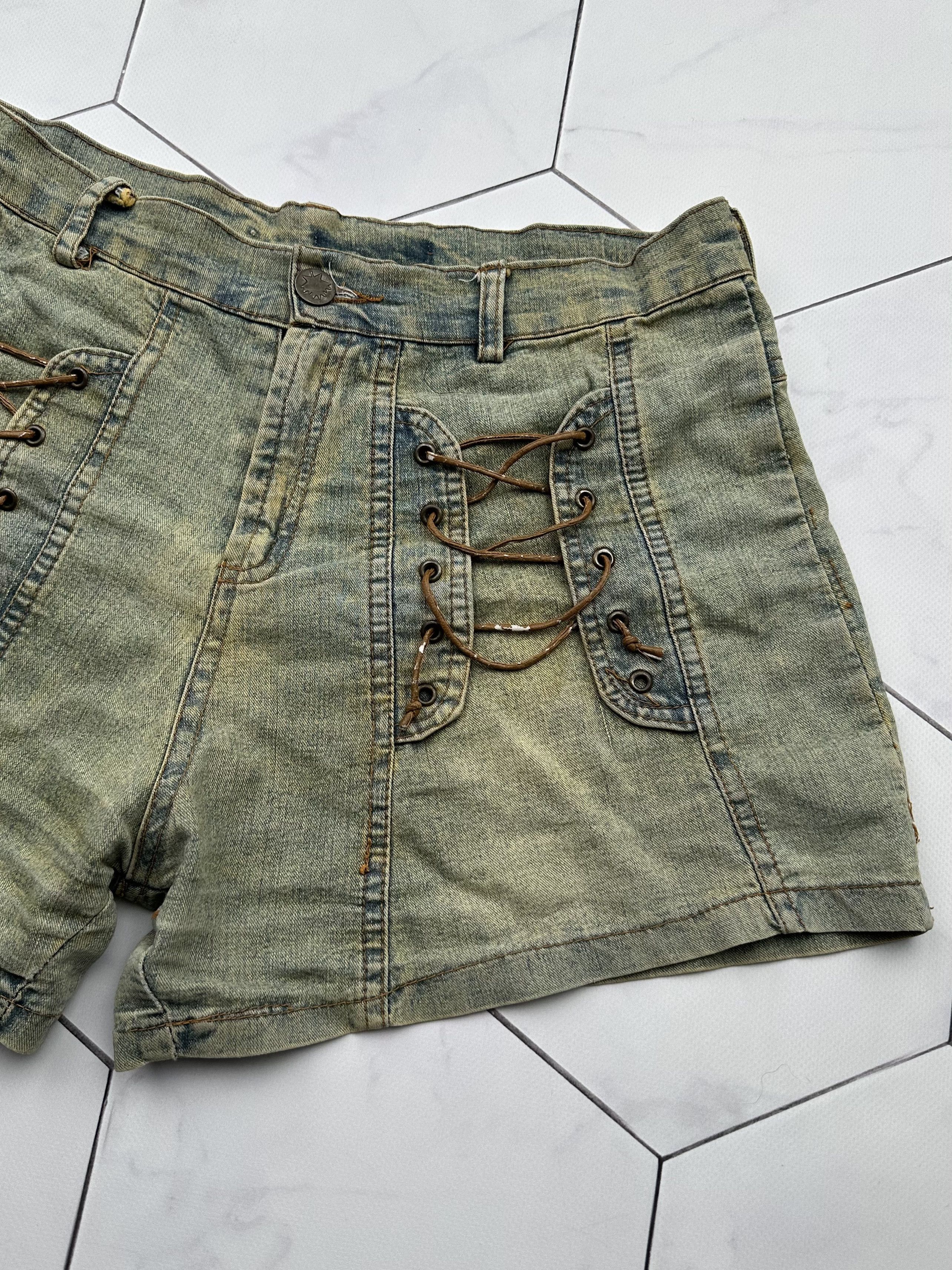 Japanese Brand × Vintage Vintage Faded Bondage Mini Shorts Size 28" / US 6 / IT 42 - 3 Thumbnail