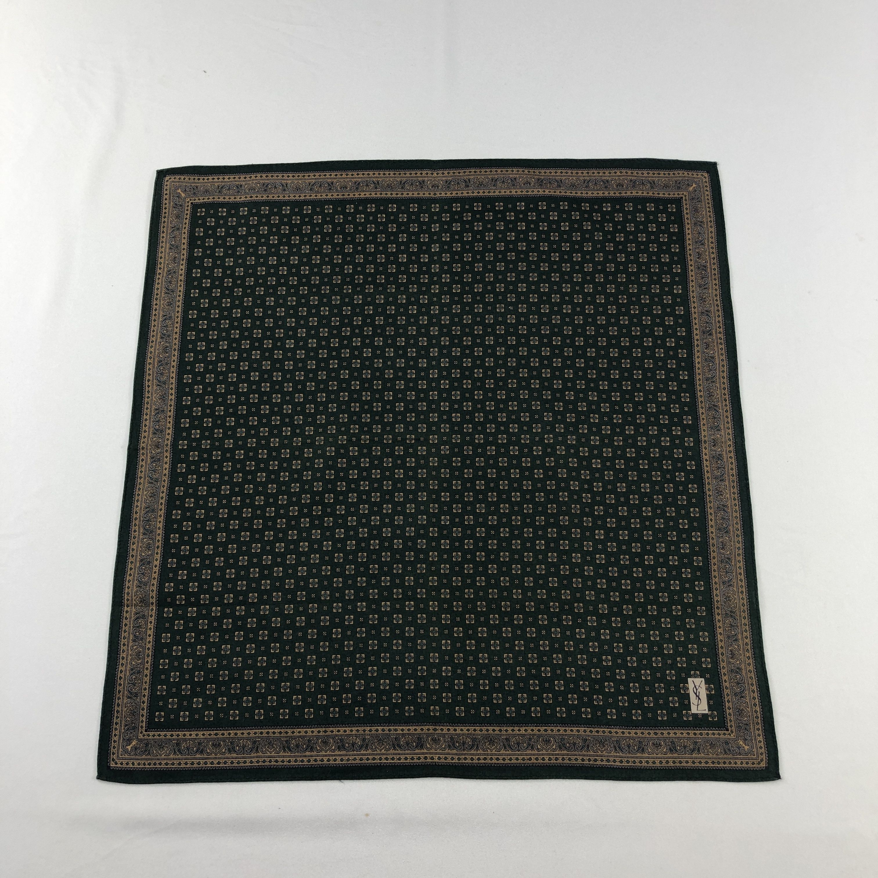 Yves Saint Laurent YSL Handkerchief Neckerchief Bandana H2966 Size ONE SIZE - 1 Thumbnail